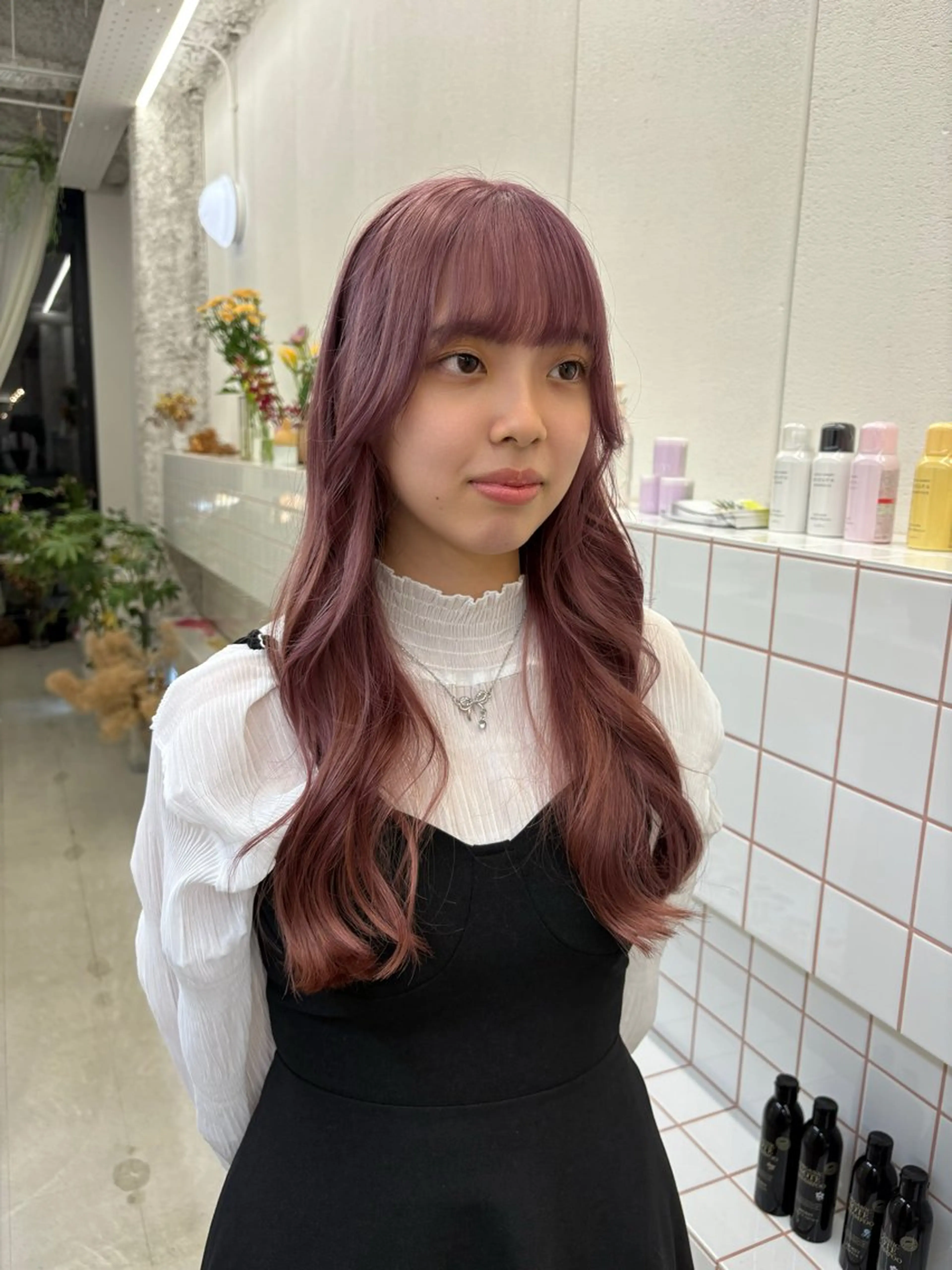 ロング カラー ピンクカラー ヘアカラー トリートメント NIKO/名古屋/ 伏見/花屋併設のヘアスタイル