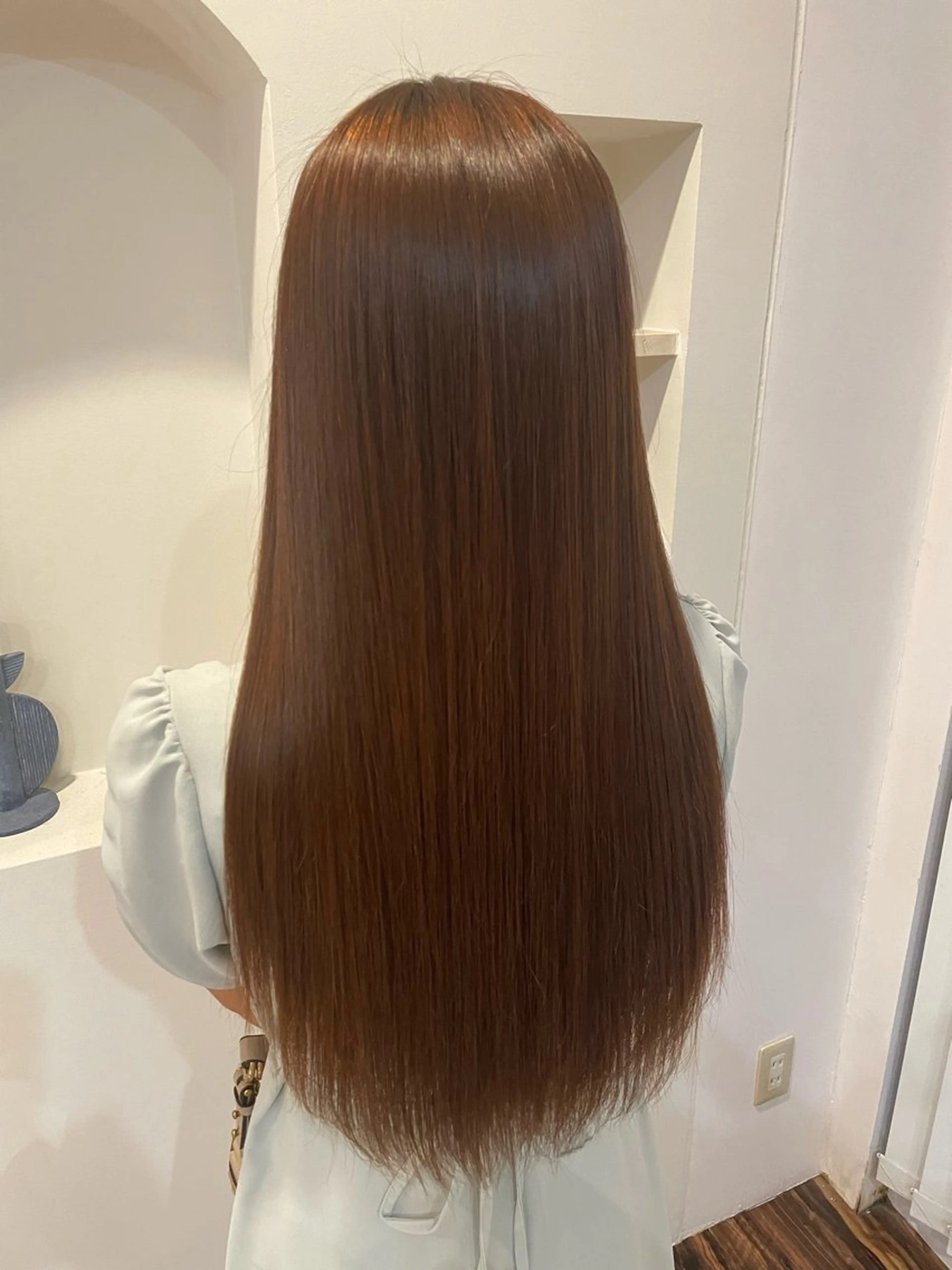 ロング 酸性ストレート トヨシマ シュウトのヘアスタイル