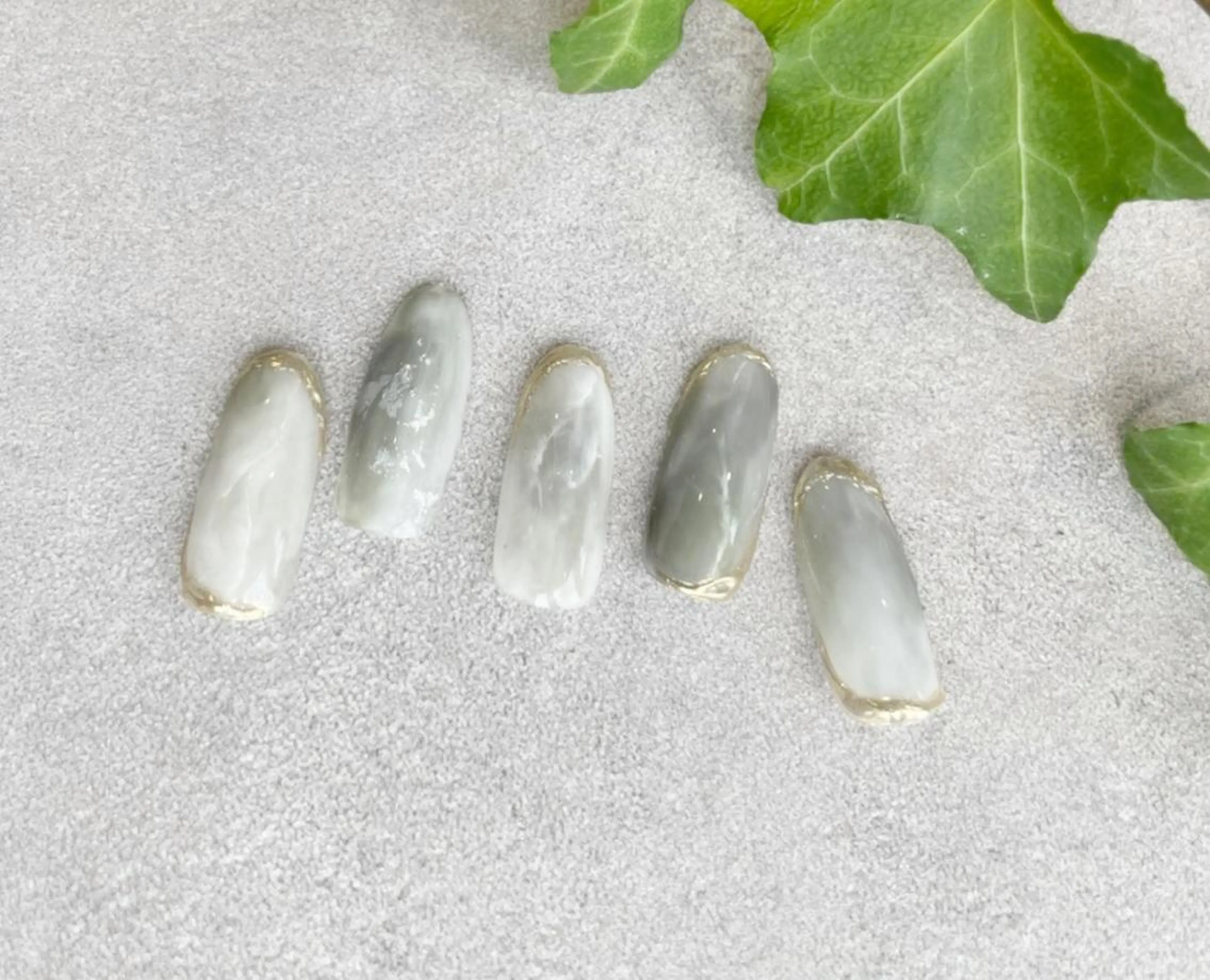 ネイル ニュアンスネイル ハンドネイル ハンドケア eni. by michのネイルデザイン