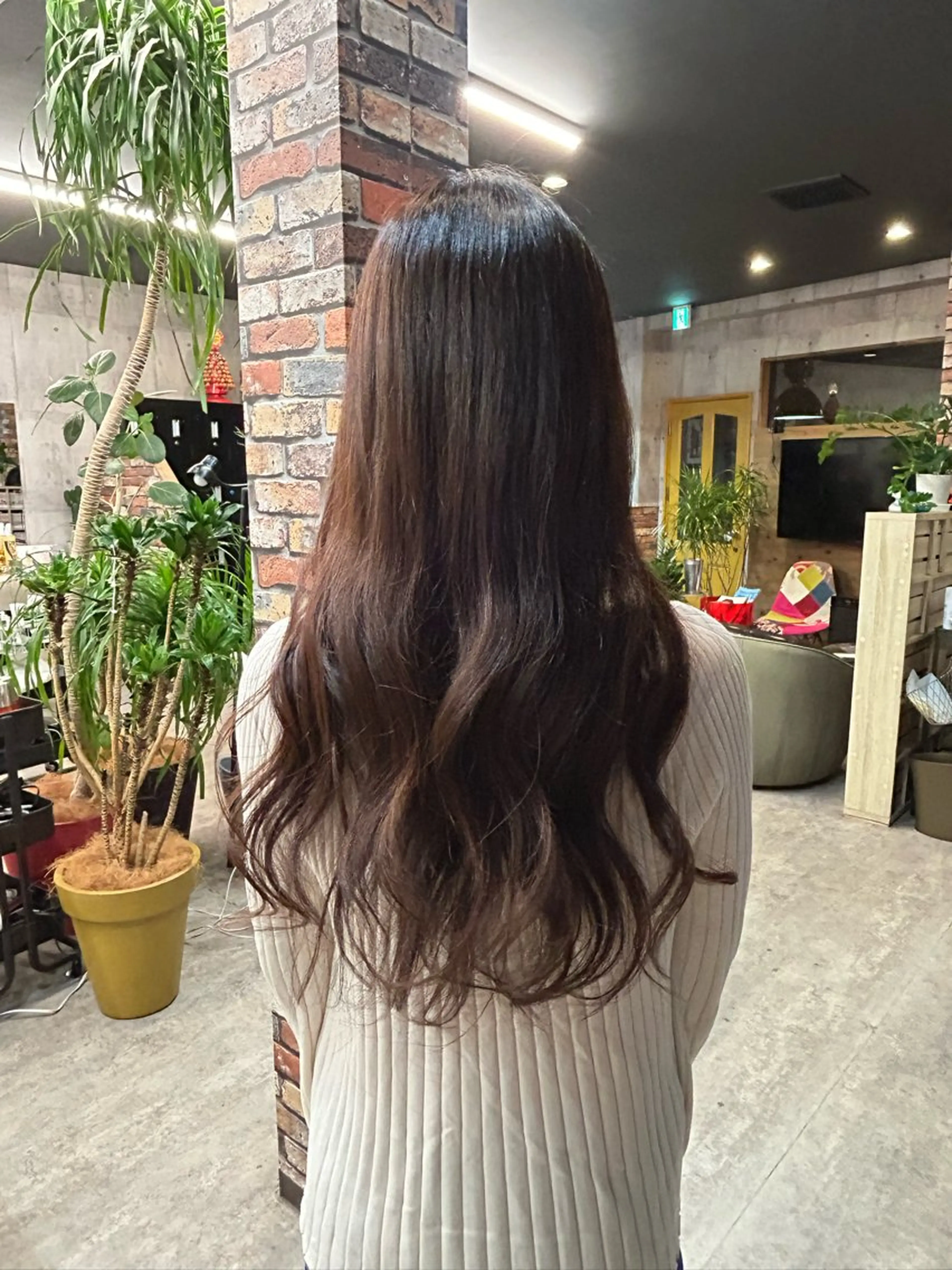 ロング 松田 沙織のヘアスタイル