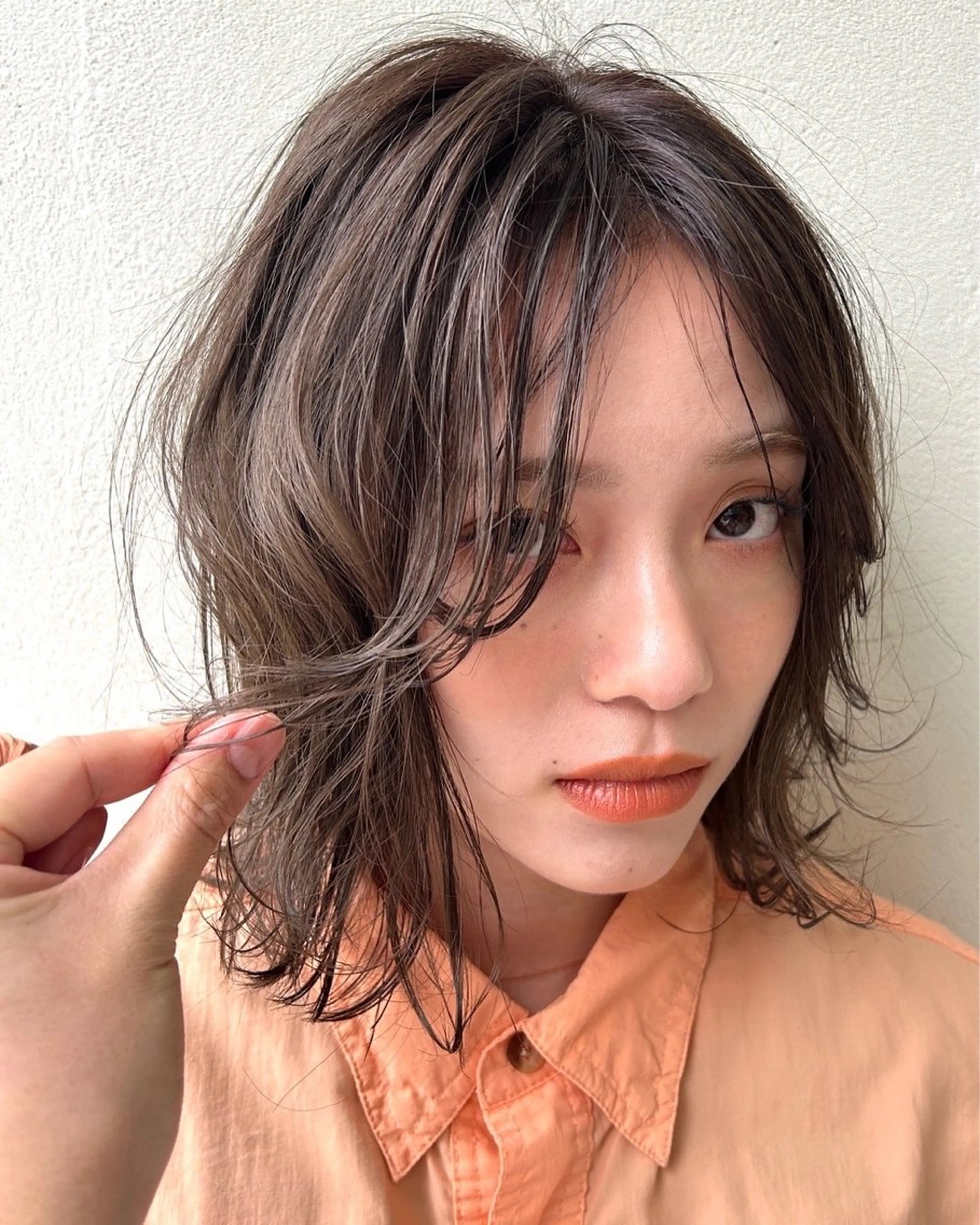ミディアム カット ヘアカラー 村瀬 浩司のヘアスタイル