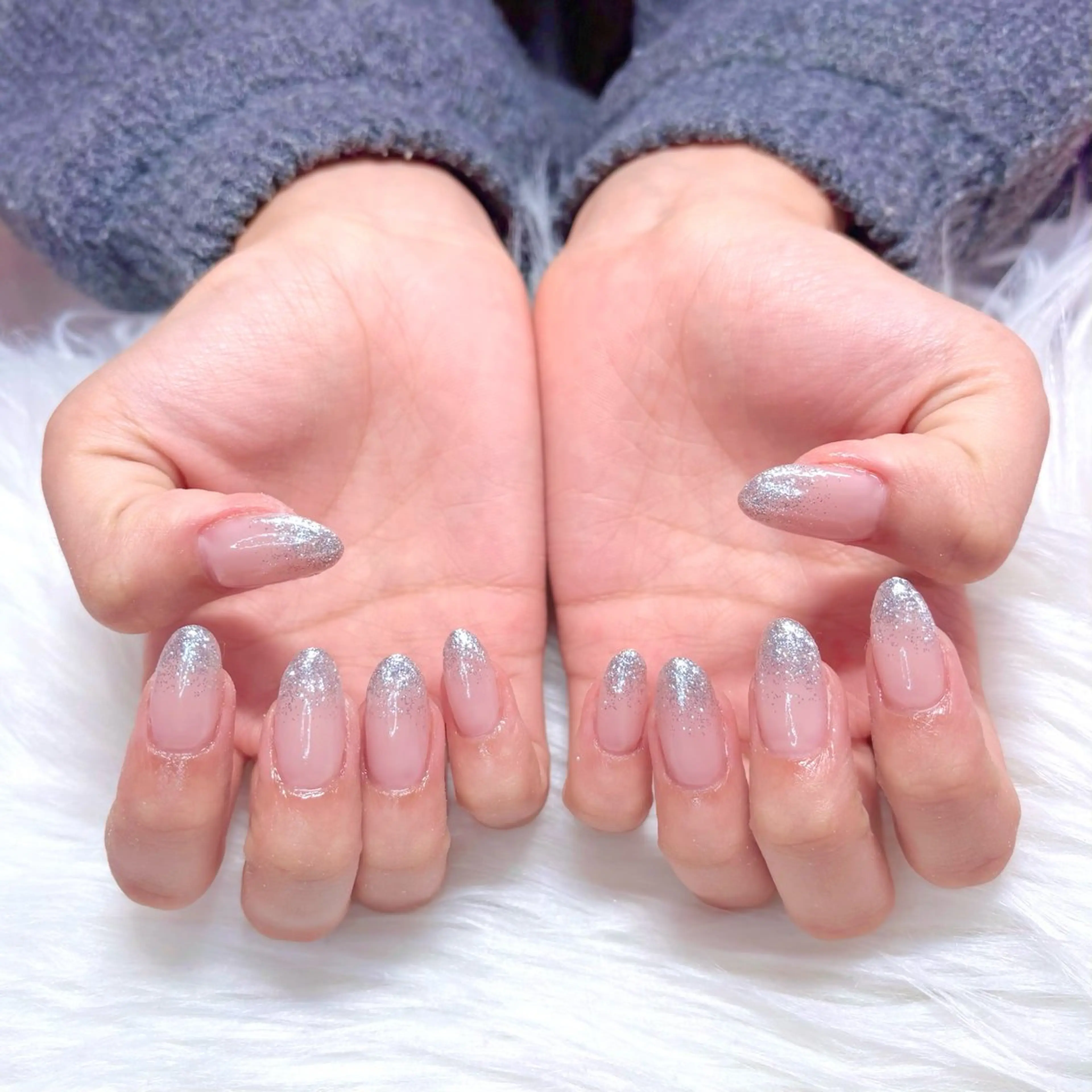 ネイル グラデーション ラメ(グリッター) ラメグラデーション スカルプネイル ハンドネイル Noix nailのネイルデザイン