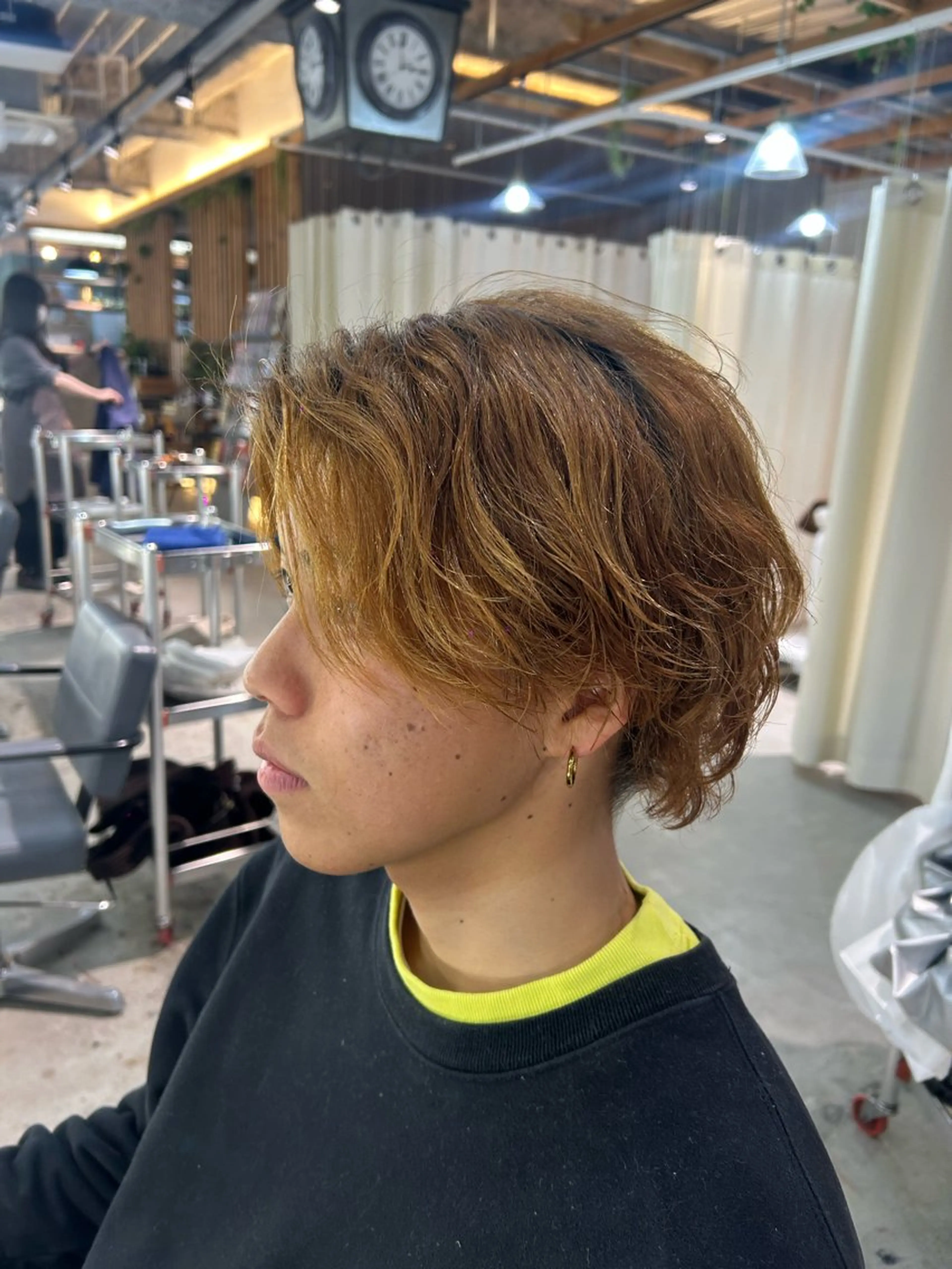 ショート 高橋 航大のヘアスタイル