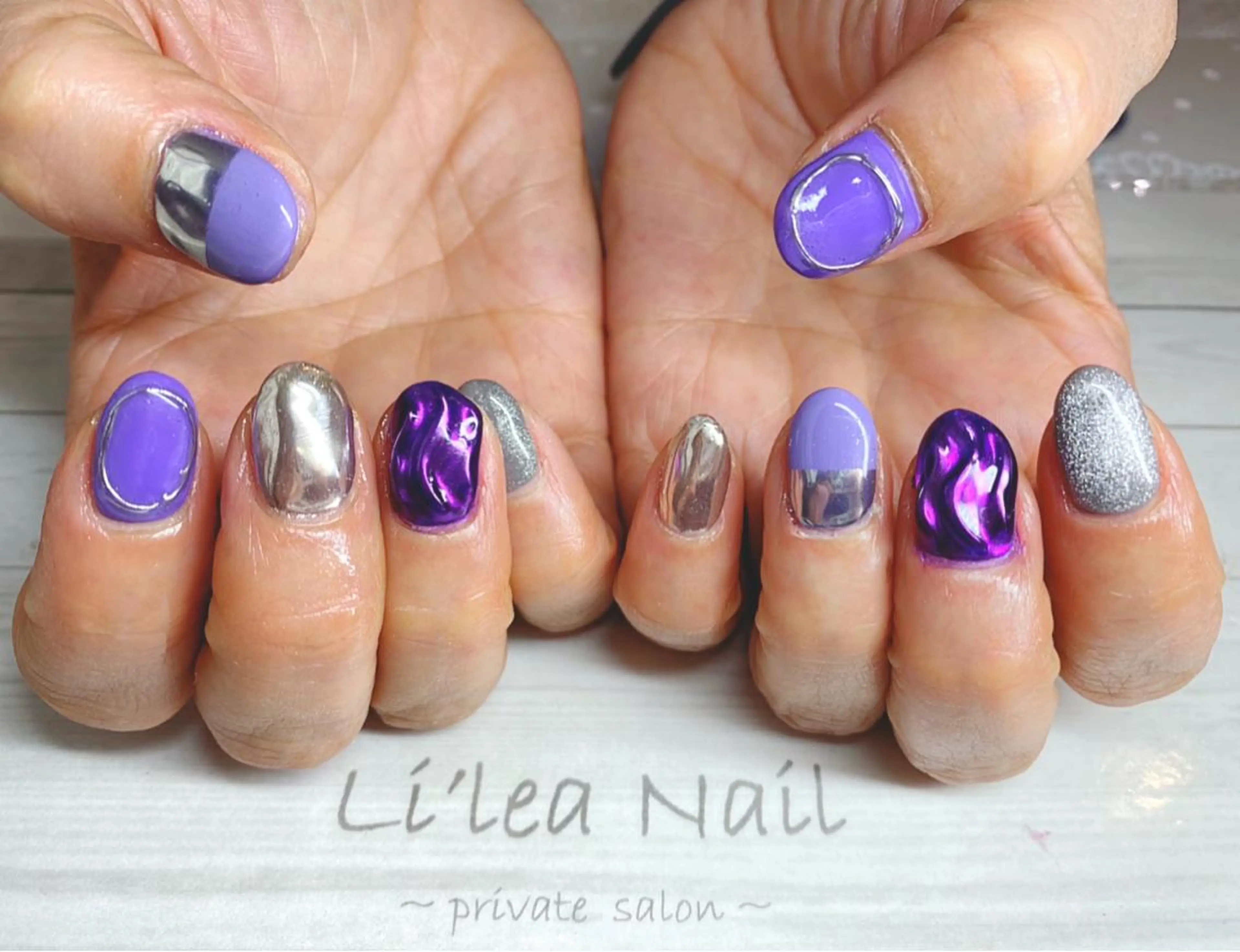 ネイル Li'leaNail AINAのネイルデザイン