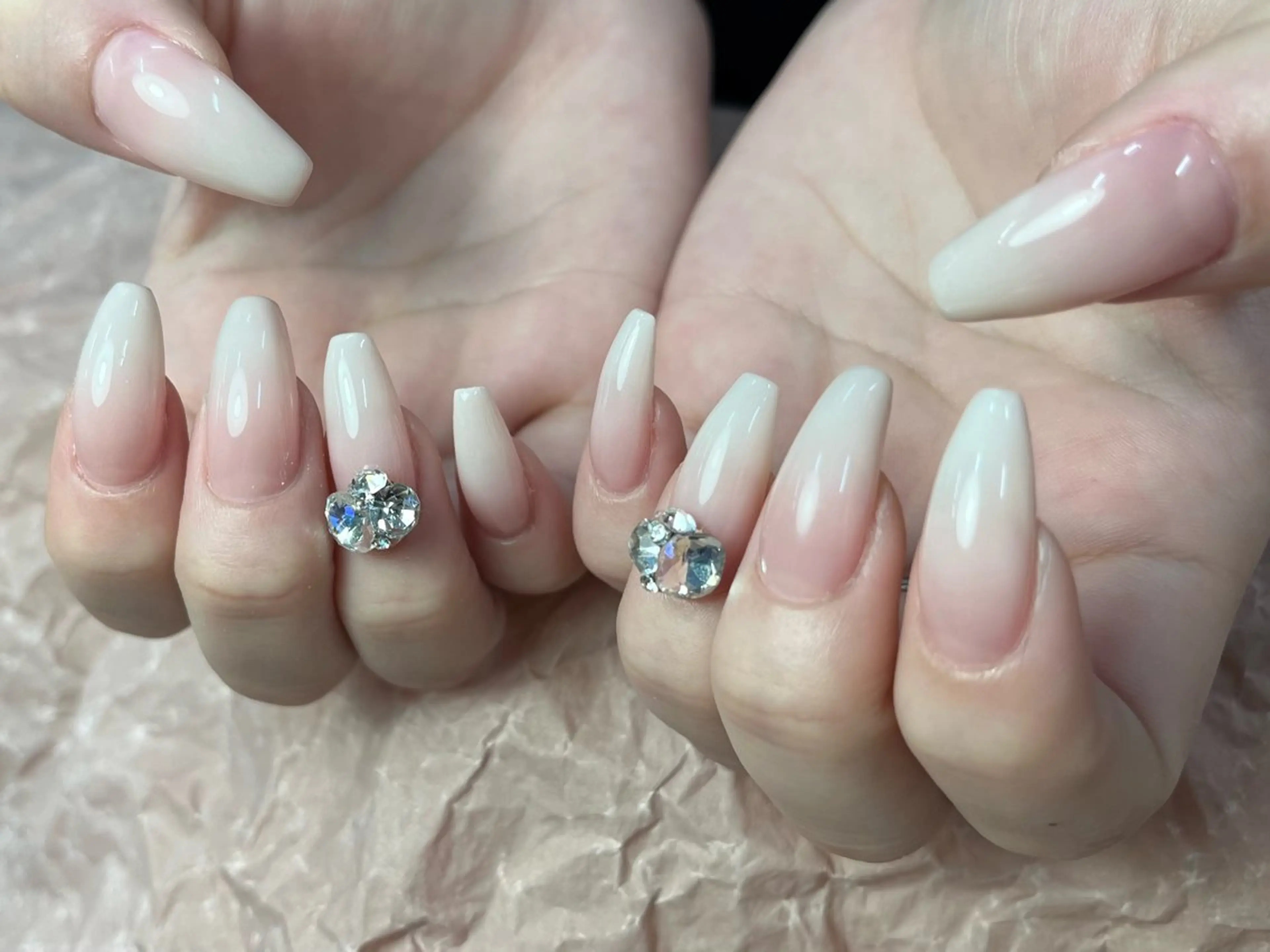 ネイル ハンドネイル ハンドケア ToliyDeliy Nail Salonのネイルデザイン