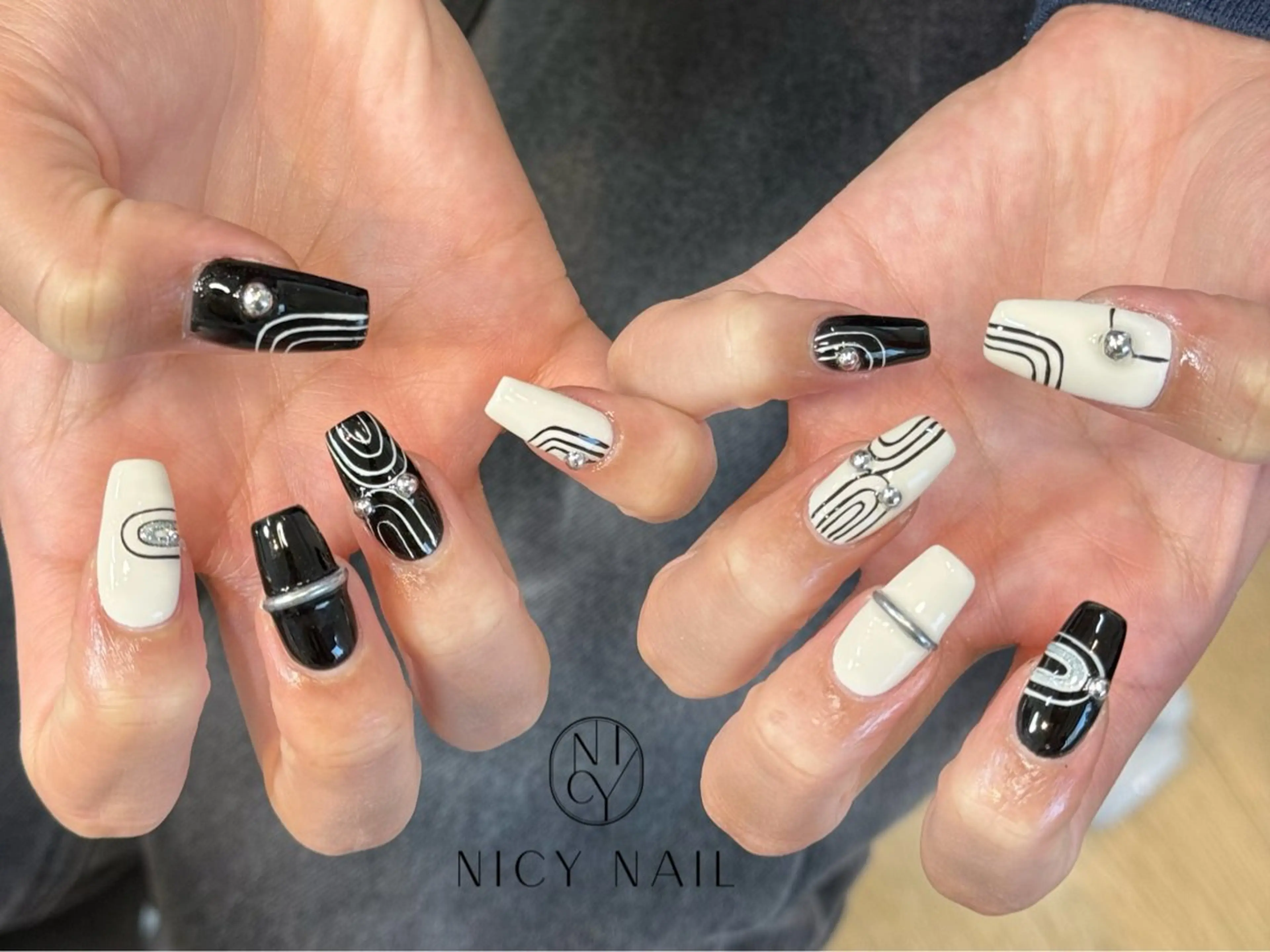 ネイル ハンドネイル NICY NAIL 池袋のネイルデザイン