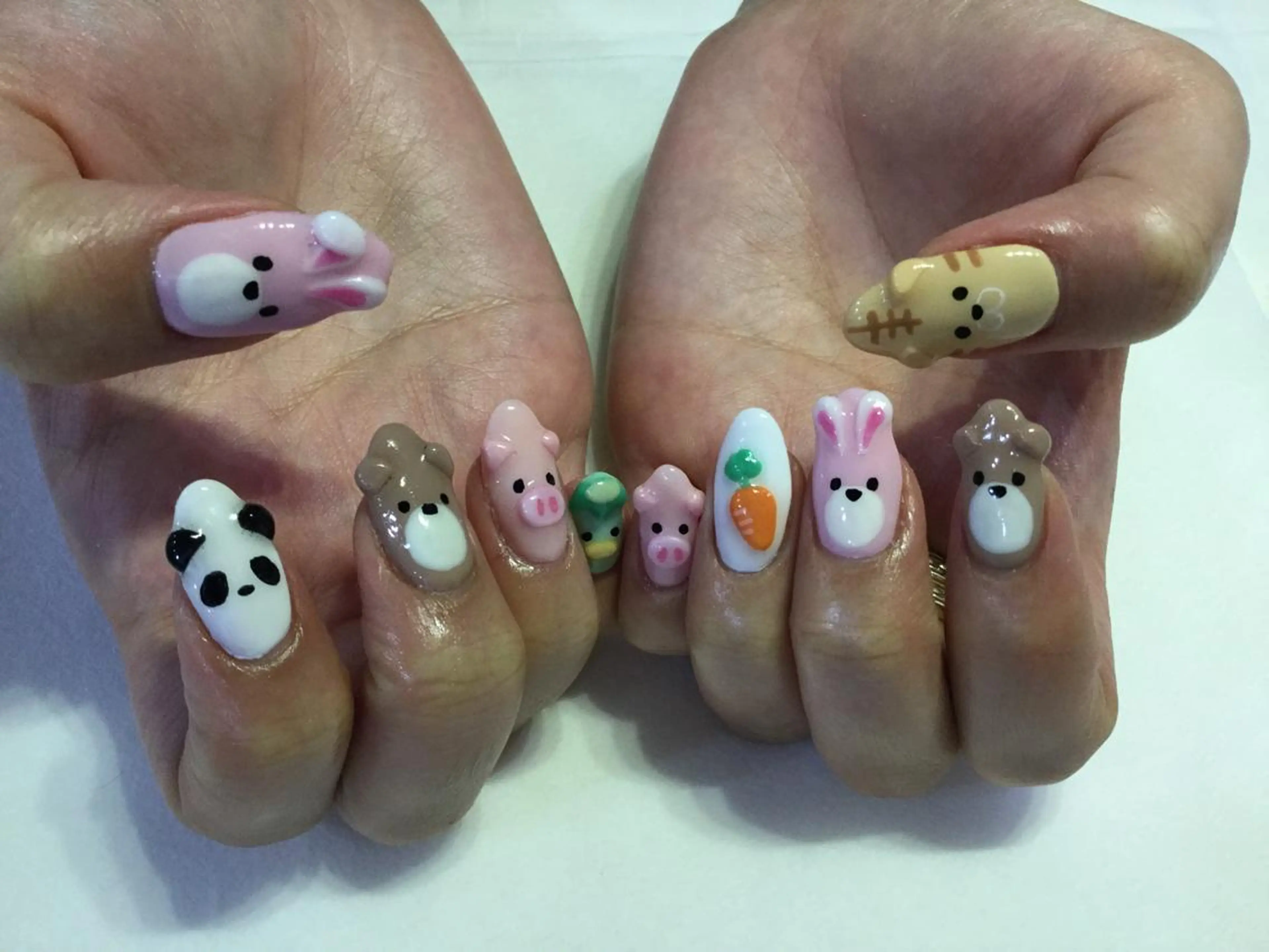 ネイル 💎🐰 saki. m 🐰💎のネイルデザイン