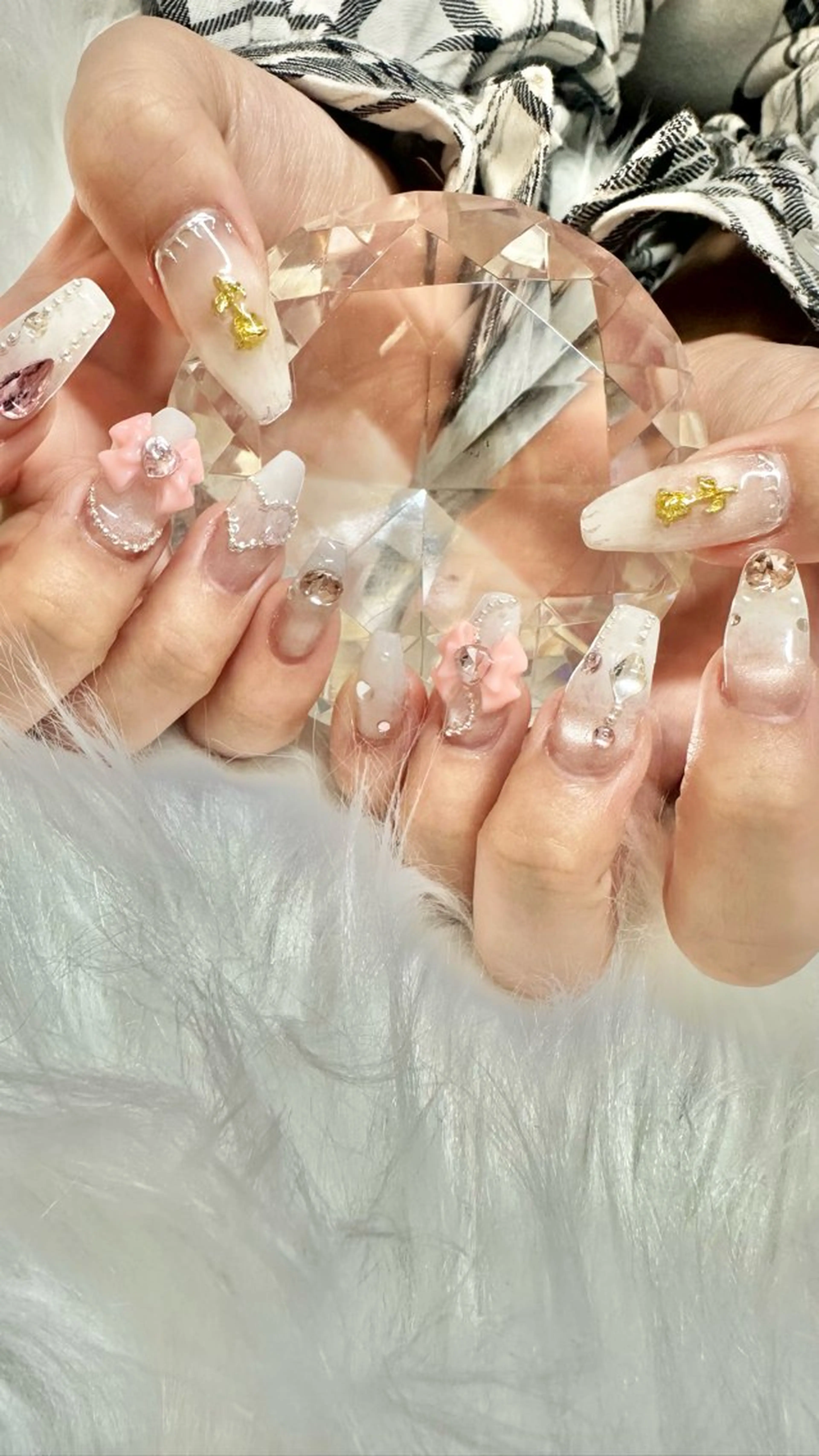 ネイル ハンドネイル フットネイル 🤎CHARME NAIL🤎のネイルデザイン