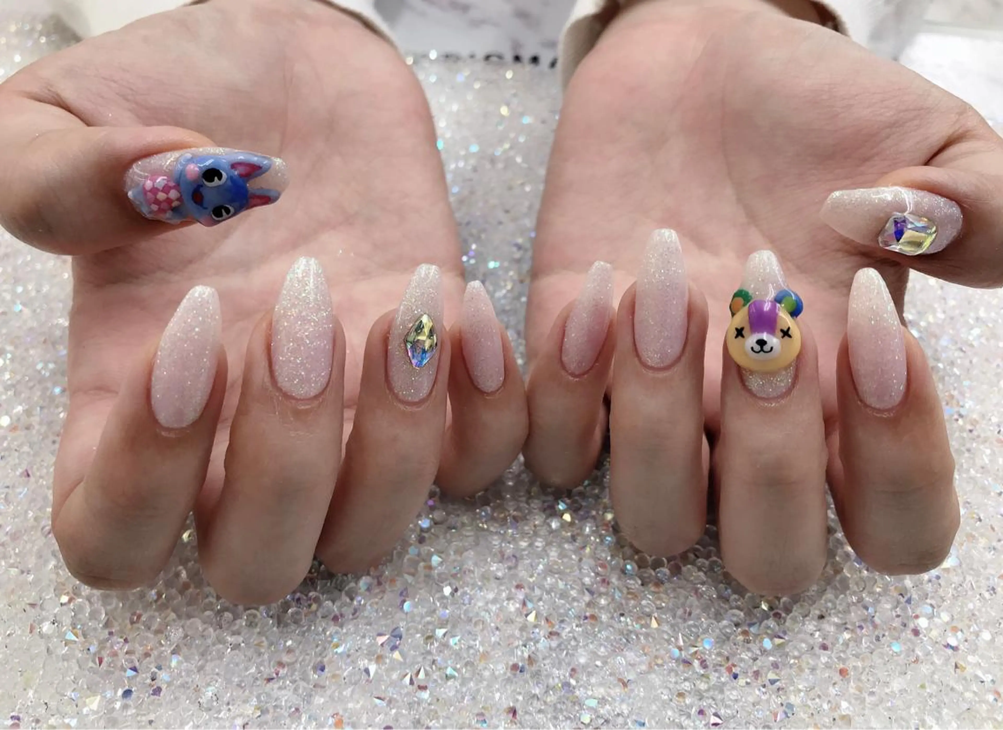 ネイル 持ち込み vimore ネイルサロンのネイルデザイン