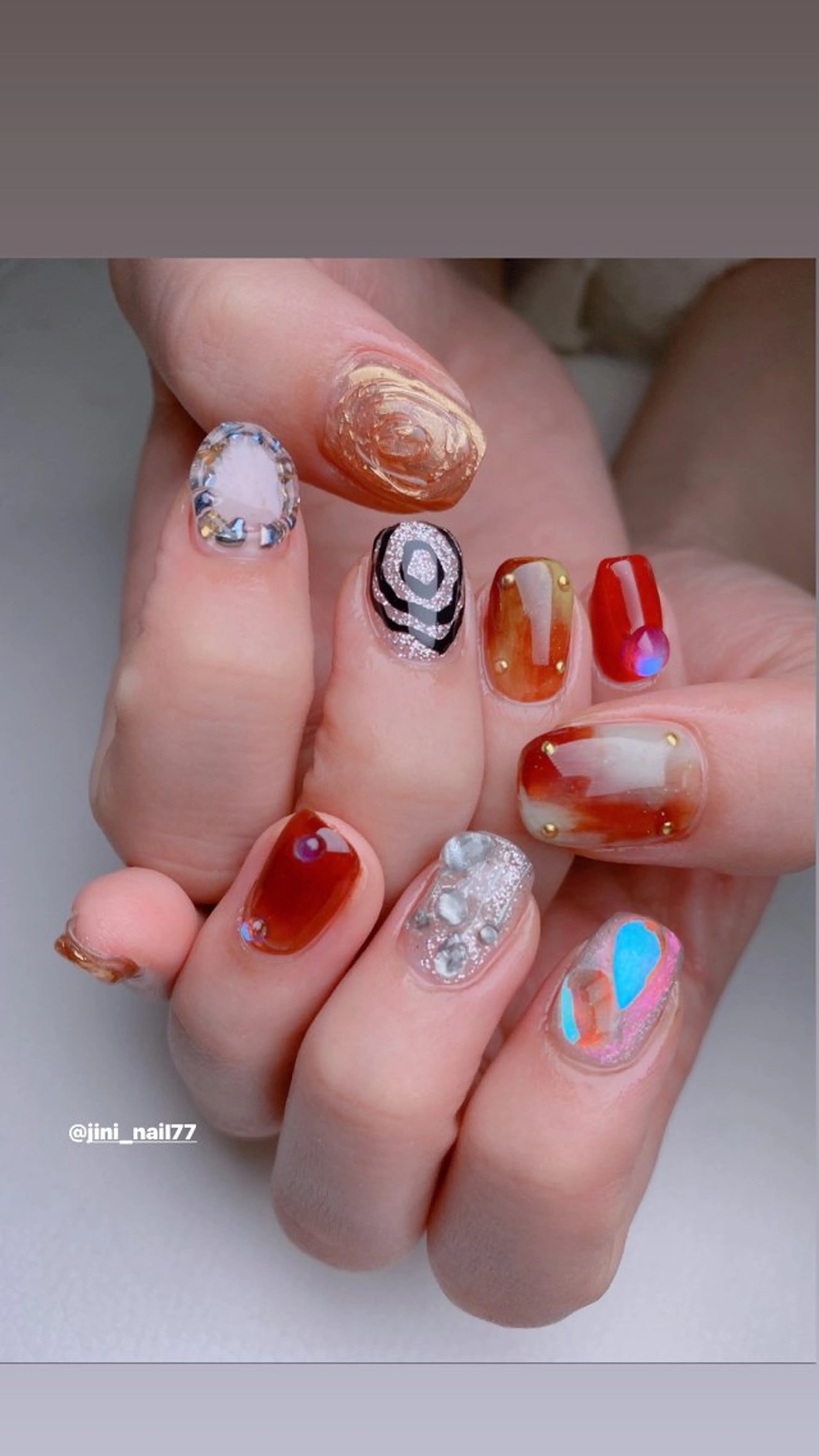 ネイル JINI NAIL所属・ジニ ネイルのネイルデザイン