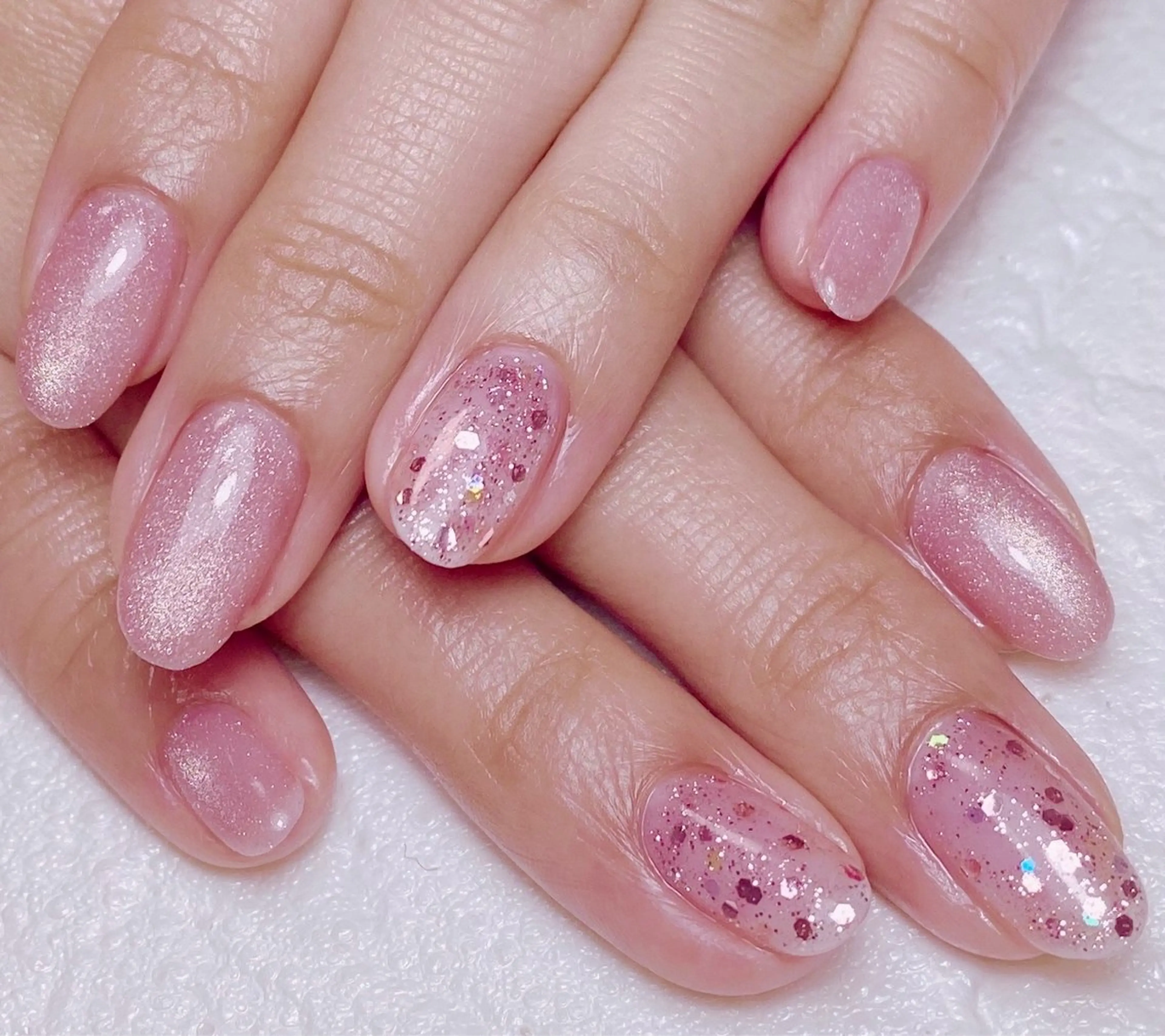 ネイル ラメ(グリッター) マグネットネイル ピンク ハンドネイル Nail Salon K 🧸美爪育成のネイルデザイン