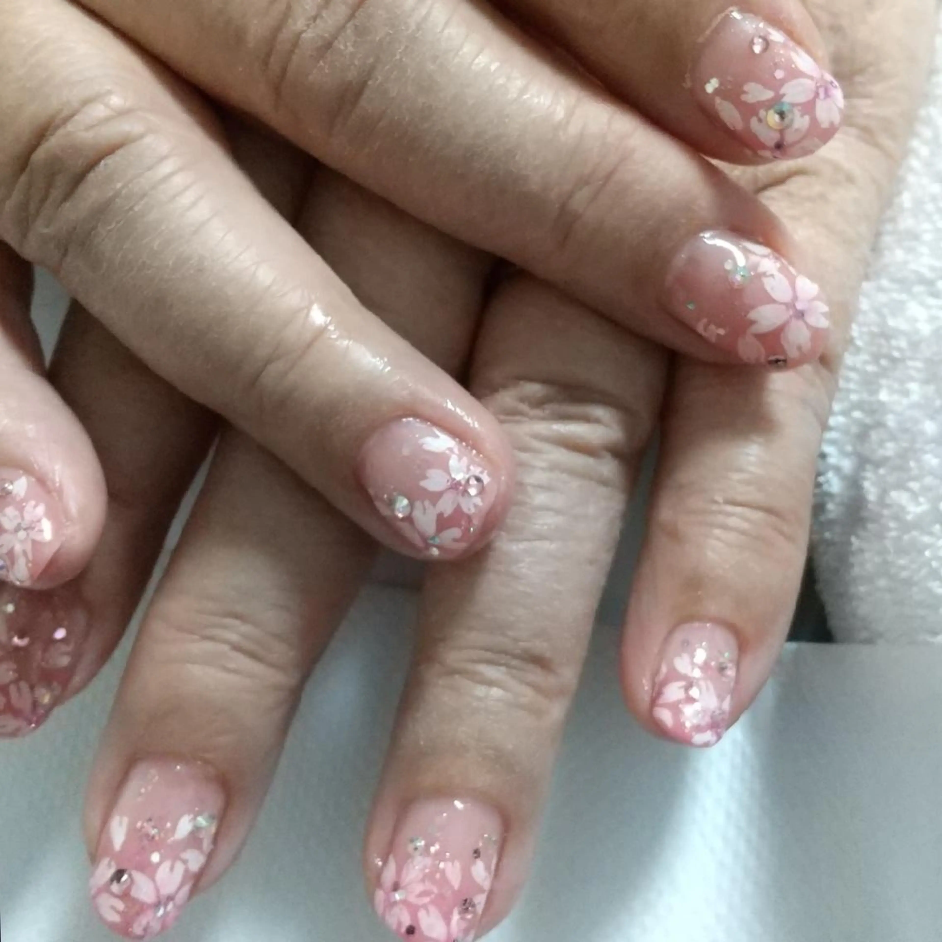ネイル 桜ネイル ハンドネイル NAIL_ROOM_R所属・NAIL_ROOM Rのネイルデザイン
