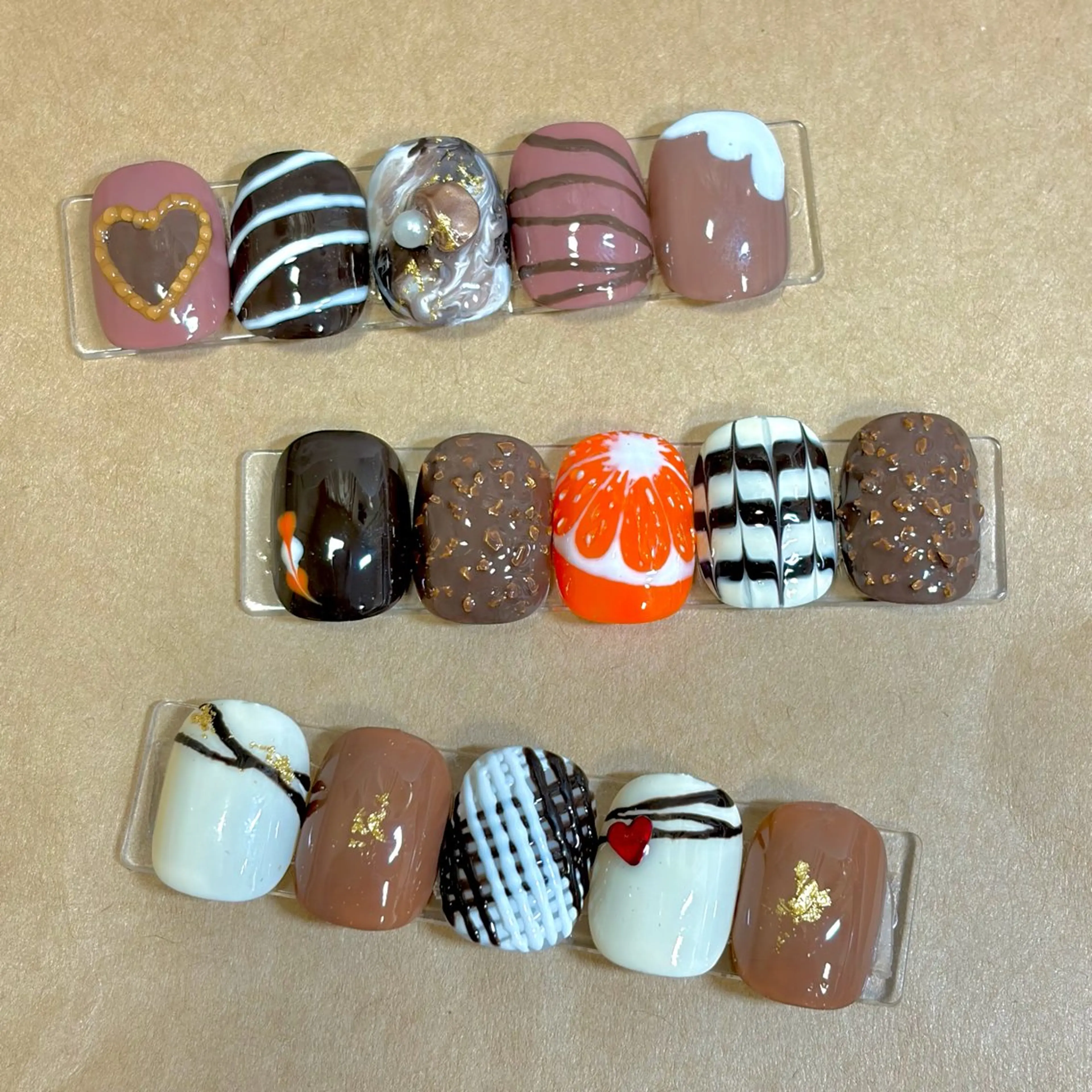 【オフなし】♥期間限定♥バレンタインネイル🍫🧁の写真