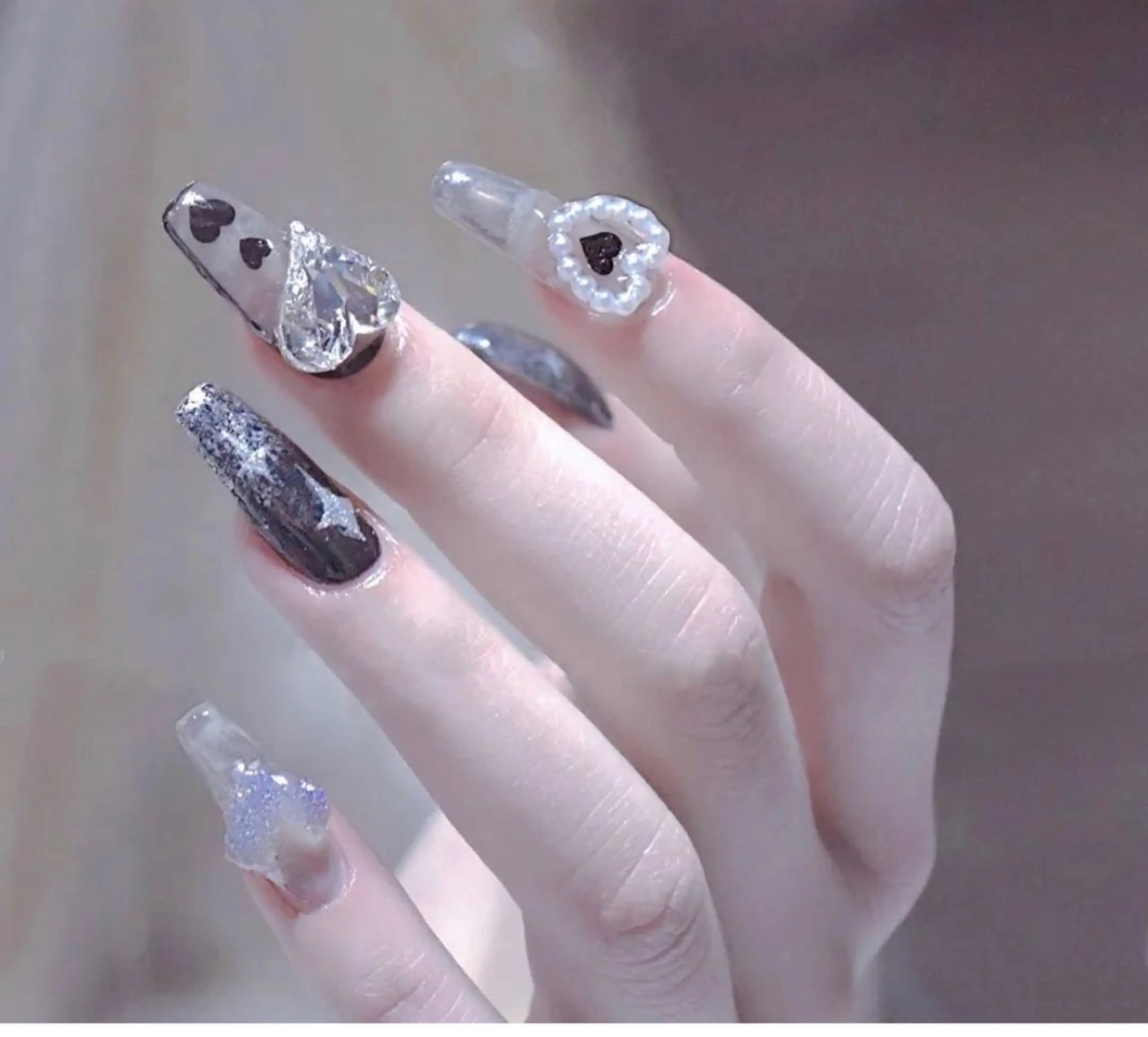 ネイル Glow Nail スカルプ専門店のネイルデザイン