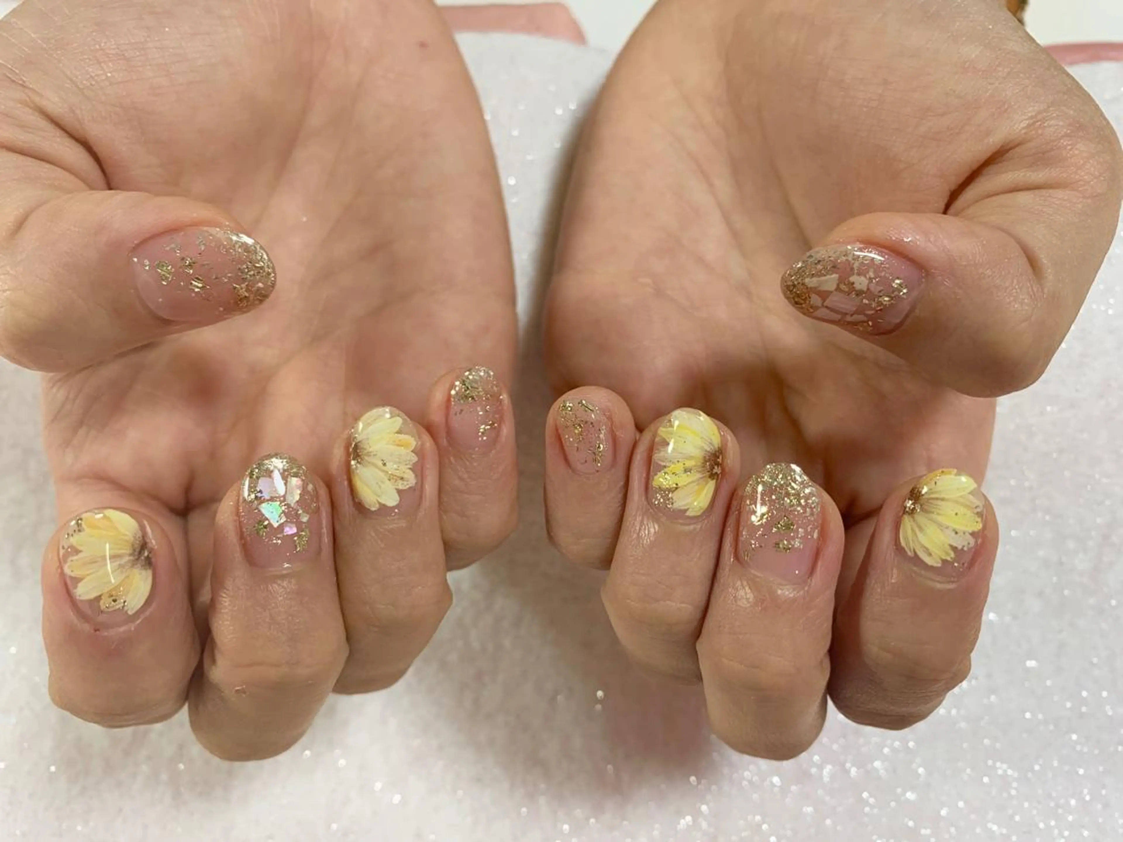 ネイル 持ち込み ハンドネイル 手塚 里奈のネイルデザイン