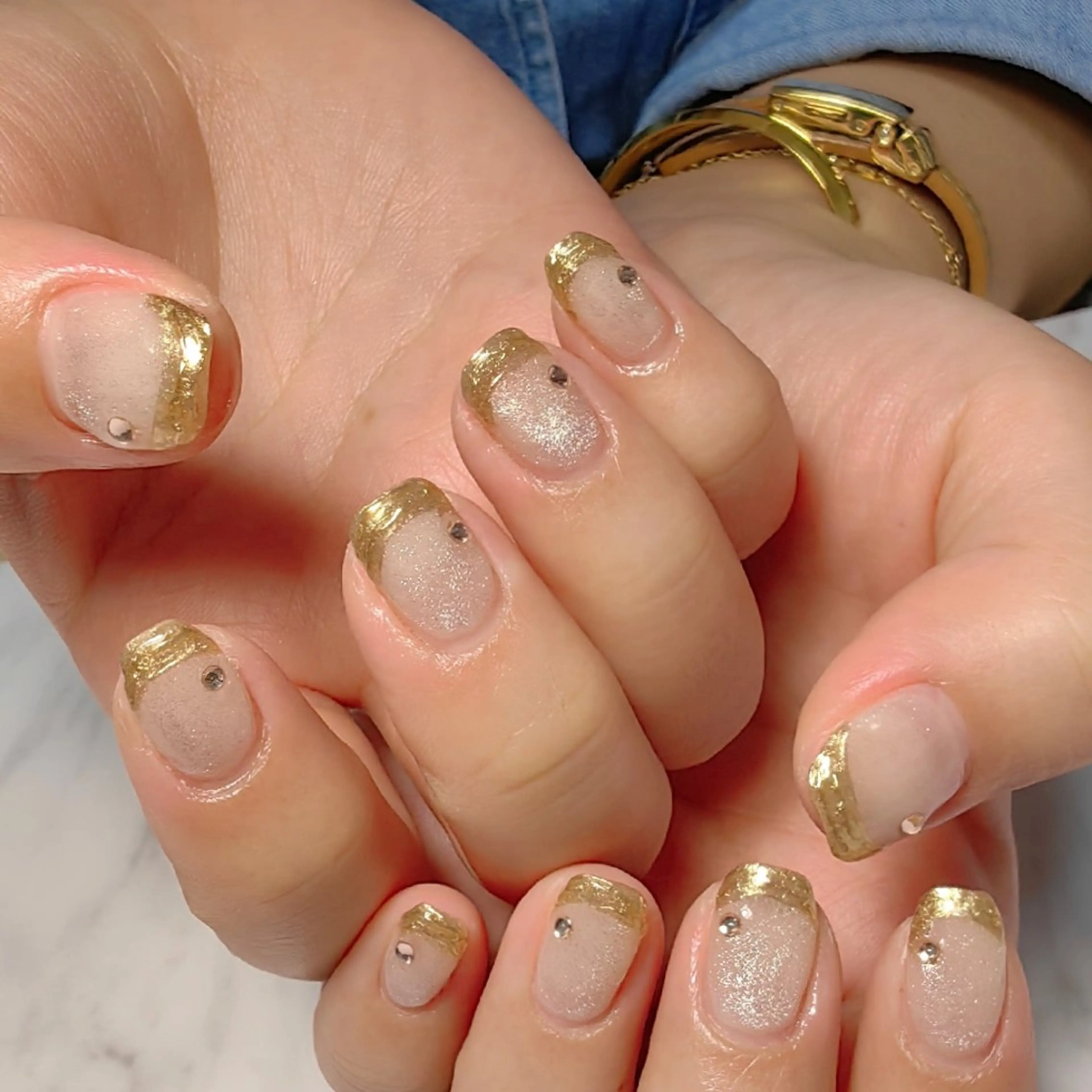 ネイル フレンチネイル ミラーネイル ハンドネイル reve あやののネイルデザイン