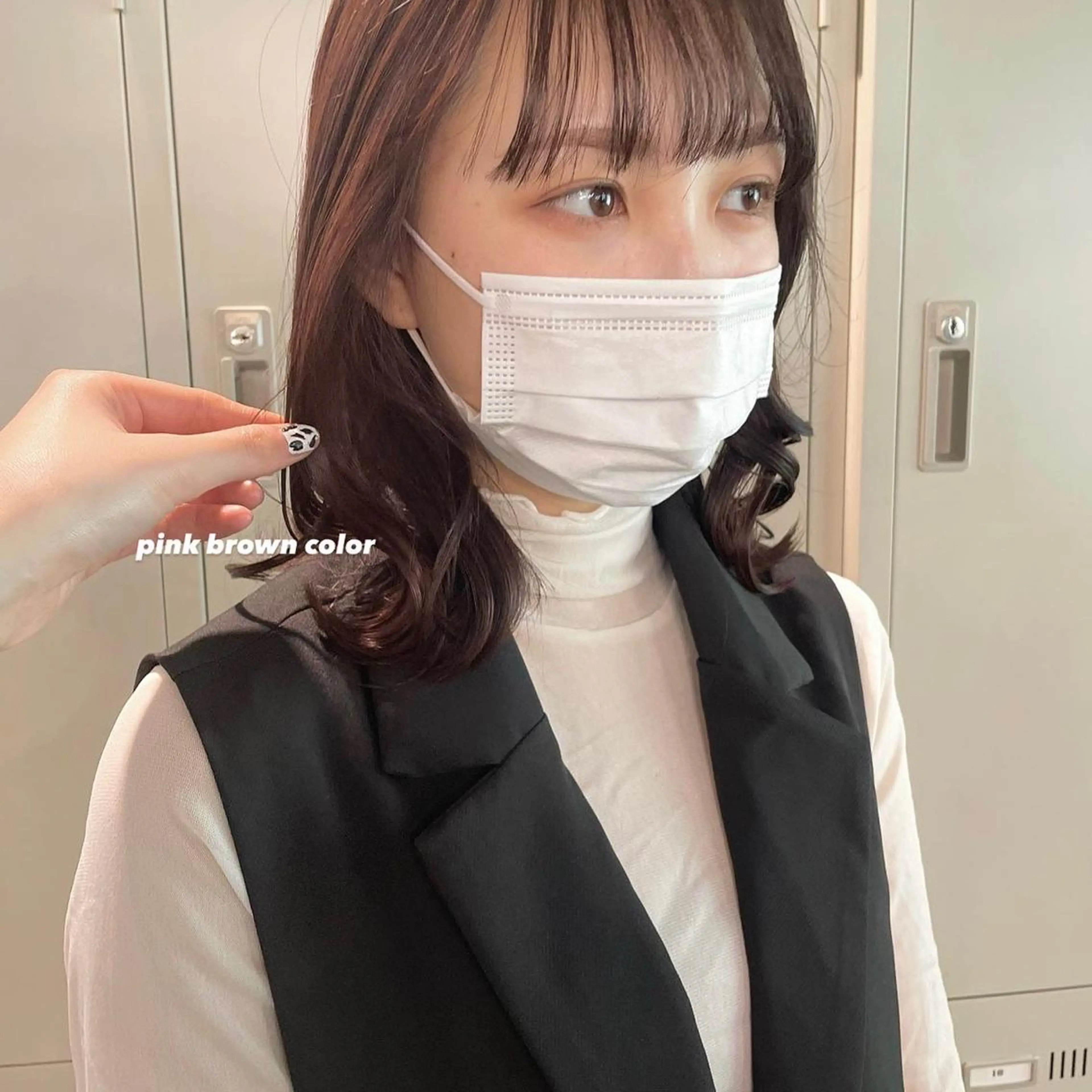 ミディアム カラー パーマ ヘアアレンジ メンズ キッズ ネイル マツエク・マツパ アイブロウ 透明感カラー・レイヤ ー🎀amika🎀のヘアスタイル