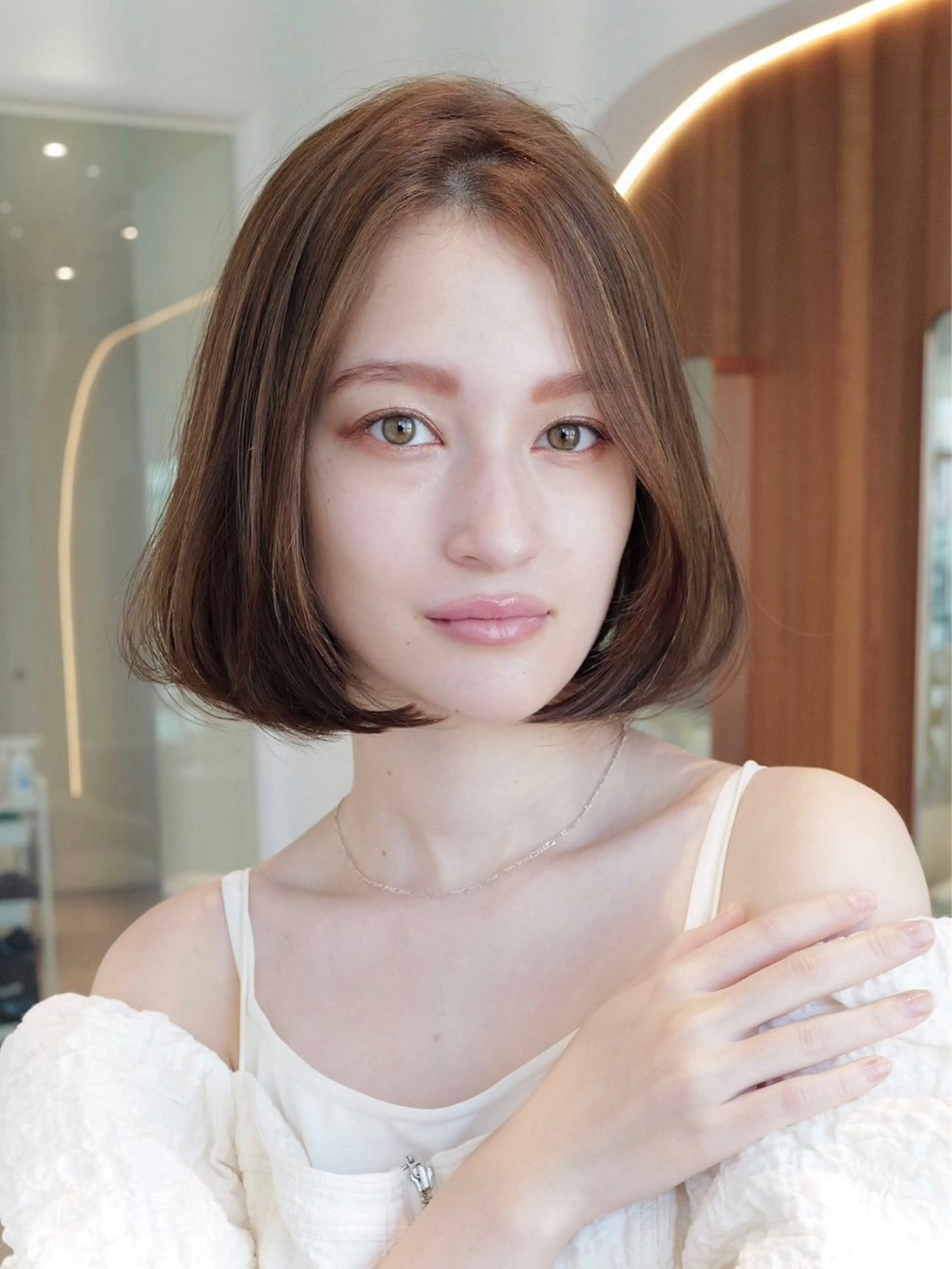 ミディアム カット トリートメント ボブ/顔まわりレイヤ ー/新宿/KOKIのヘアスタイル