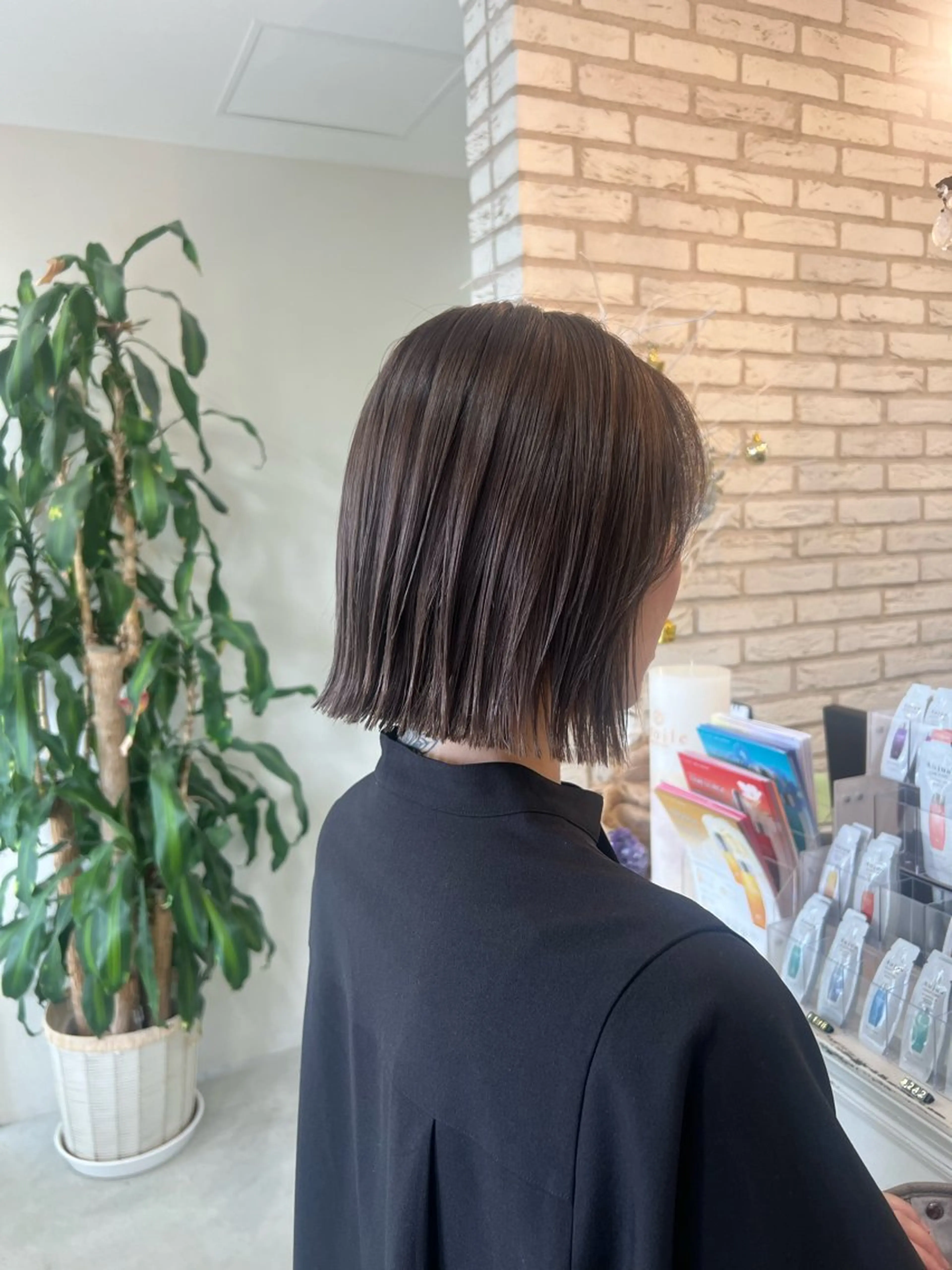 ミディアム ボブ カット ヘアカラー トリートメント 🤎大人可愛い/ Rinka🤎のヘアスタイル