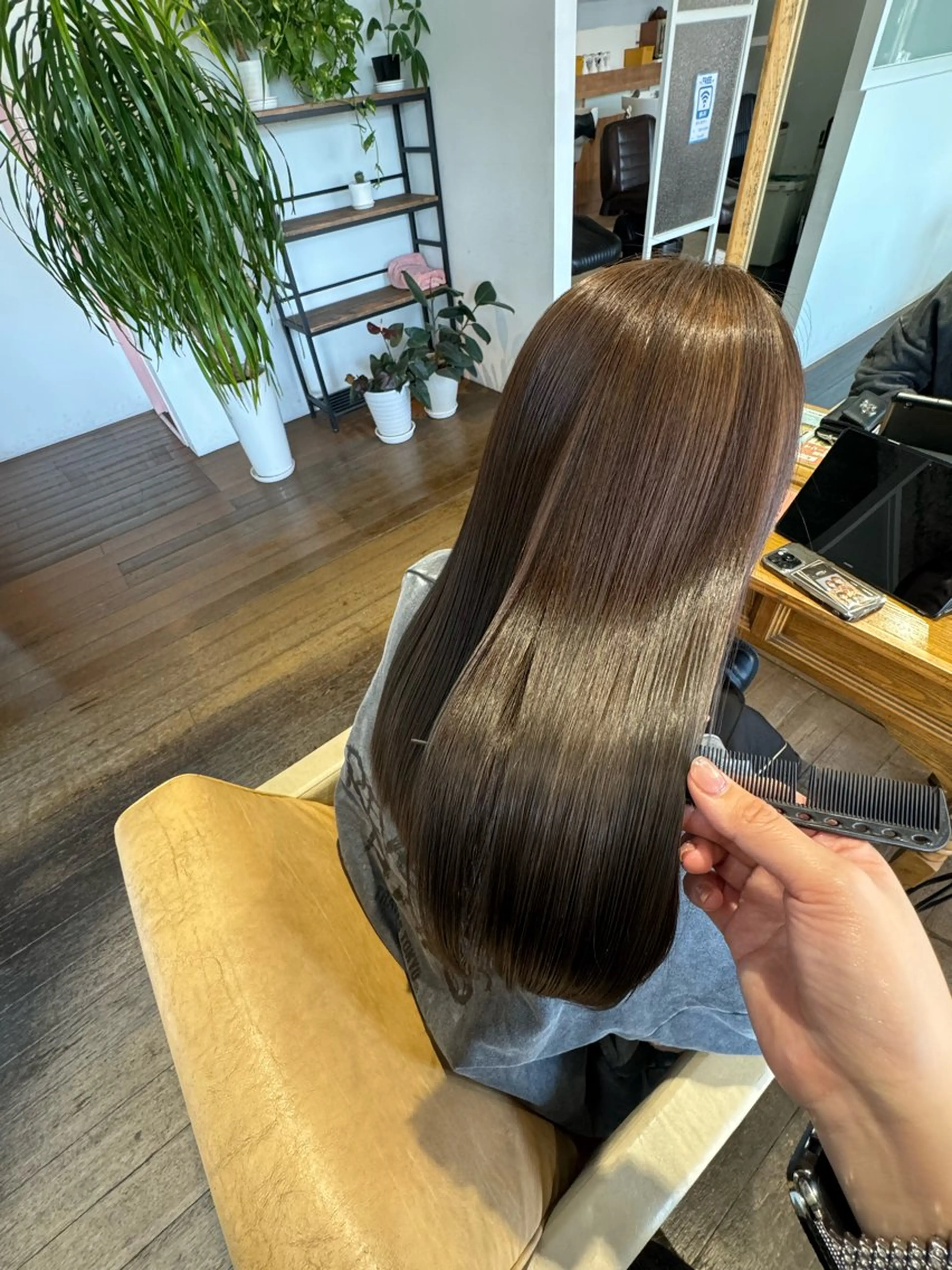 ロング ヘアカラー 鎌田 美紗希のエステ・リラクイメージ