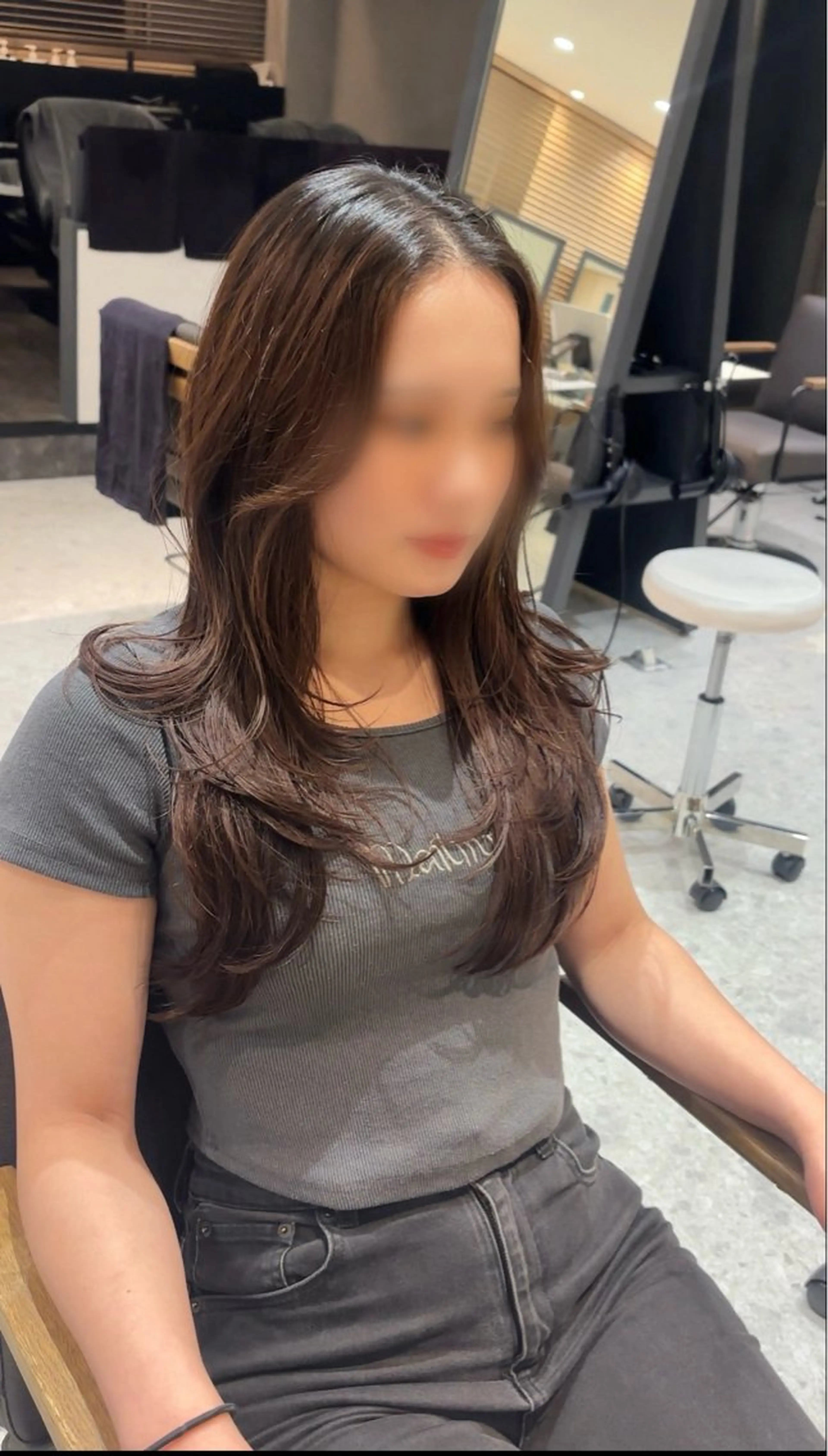 ロング カット ヘアカラー MOMOHA/ 🍑レイヤーカットのヘアスタイル