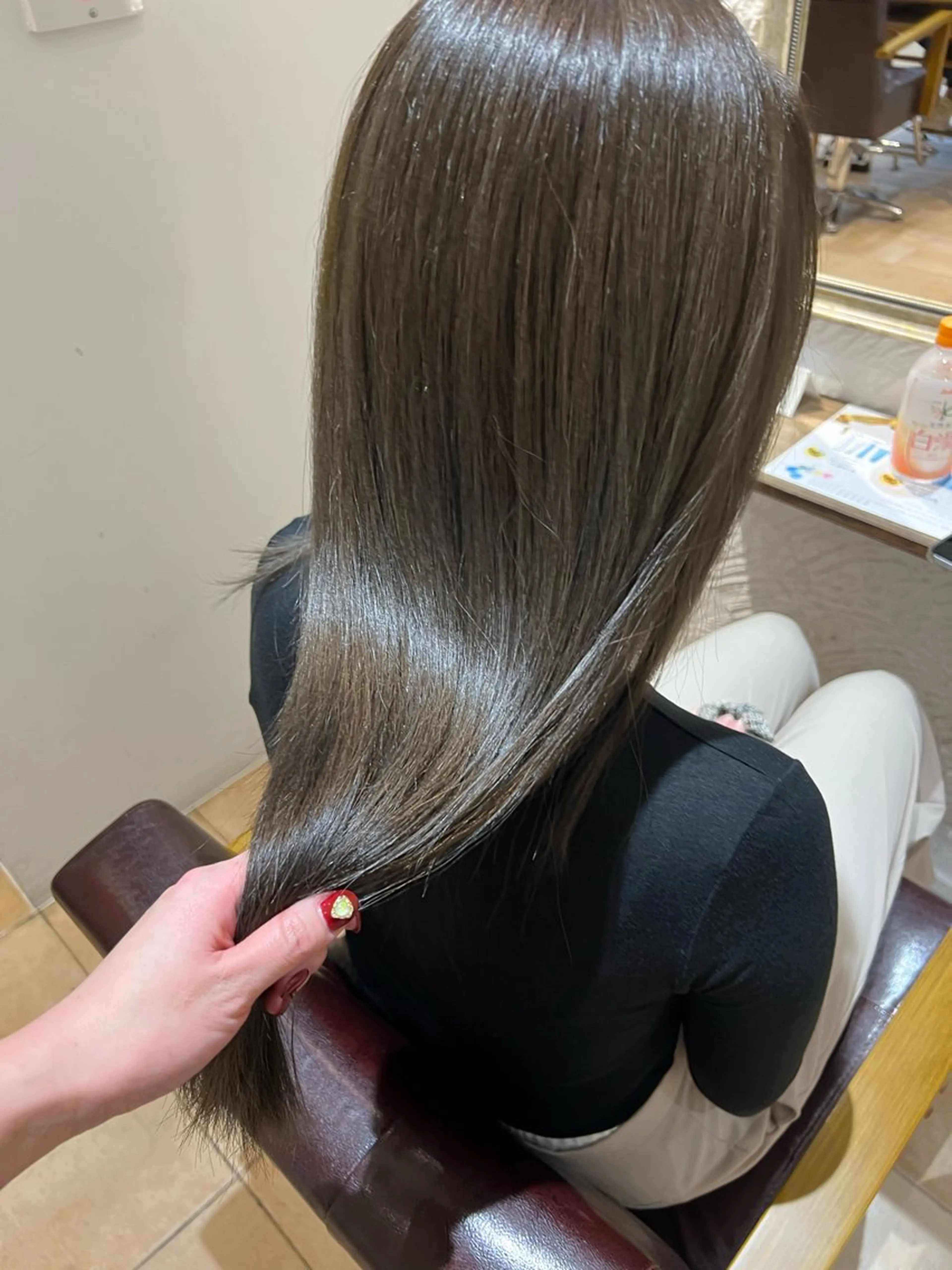 セミロング カラー 🥀韓国ヘア🥀 宮津真菜のヘアスタイル