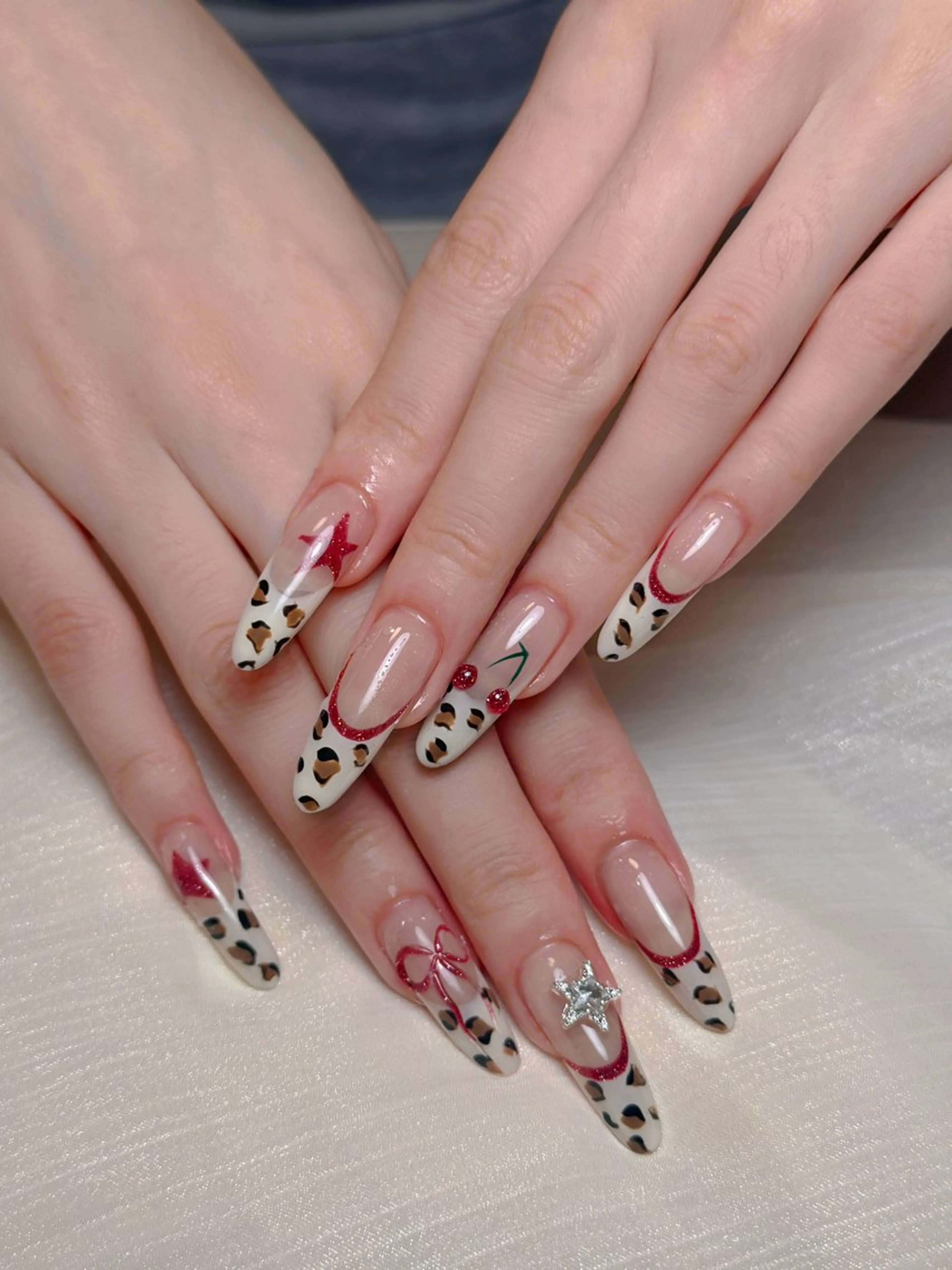 ネイル ハンドネイル ハンドケア ネイル👑クイーンズ NailQueensのネイルデザイン