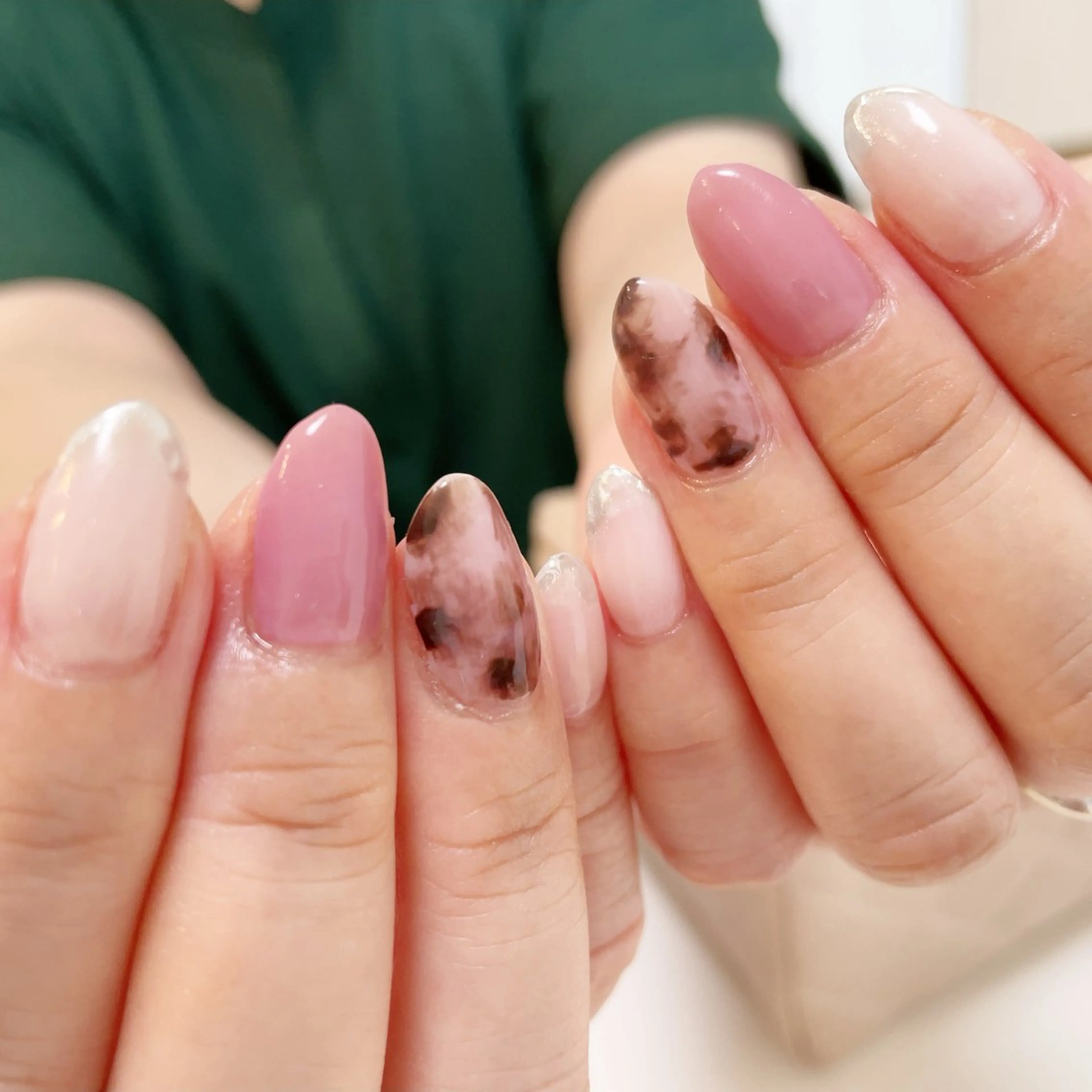 ネイル manis .のネイルデザイン