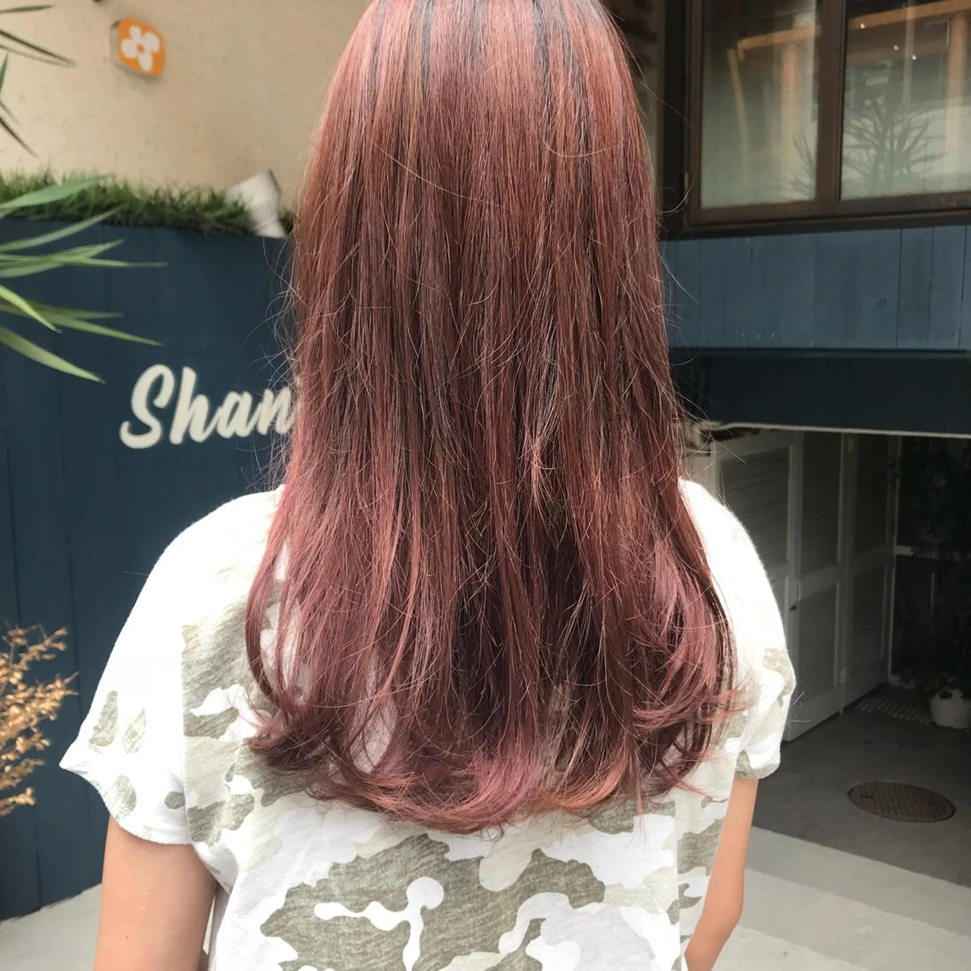 ロング カラー アッシュ ピンクカラー ヘアカラー 長谷川 誠志のヘアスタイル