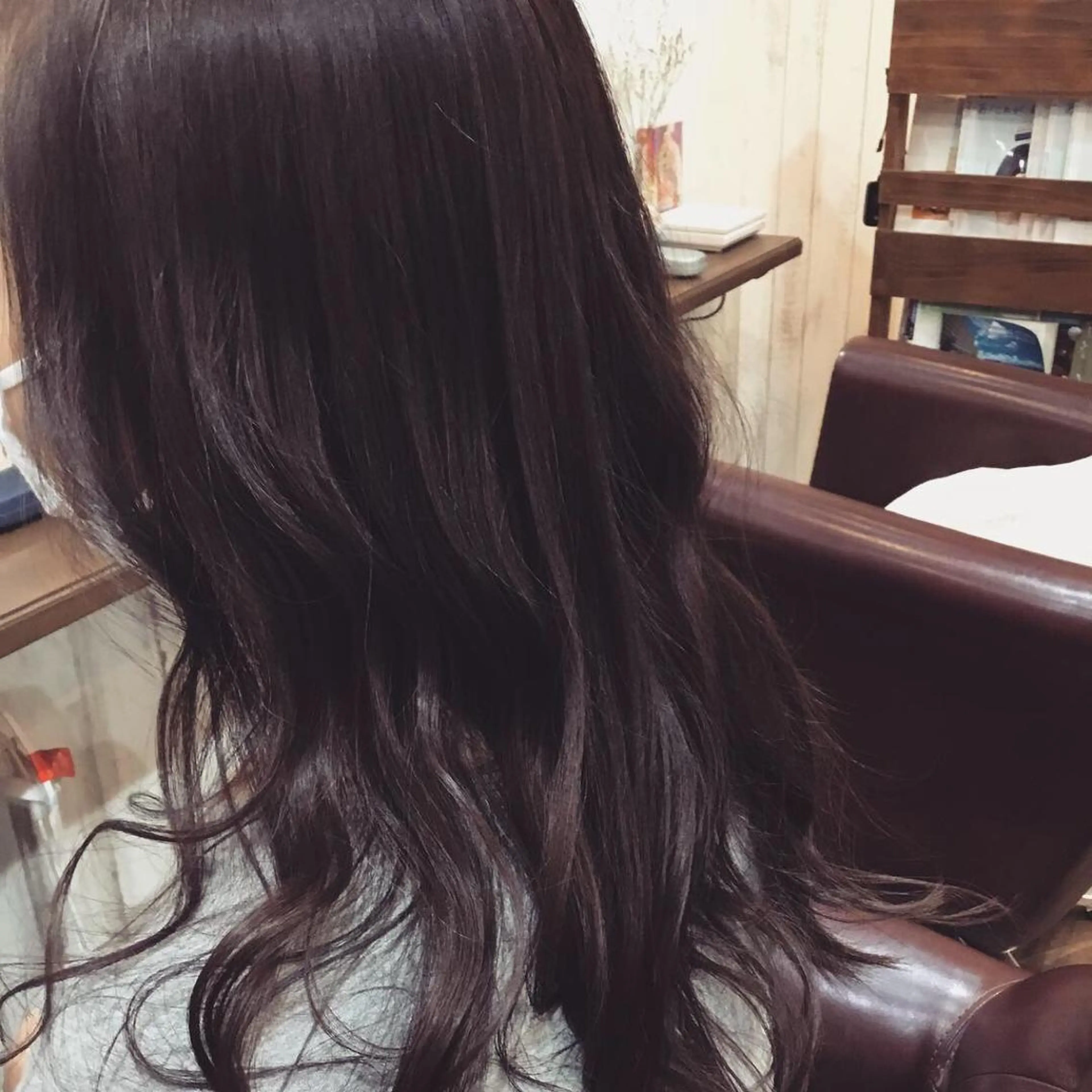 セミロング カラー 金崎 新吾のヘアスタイル