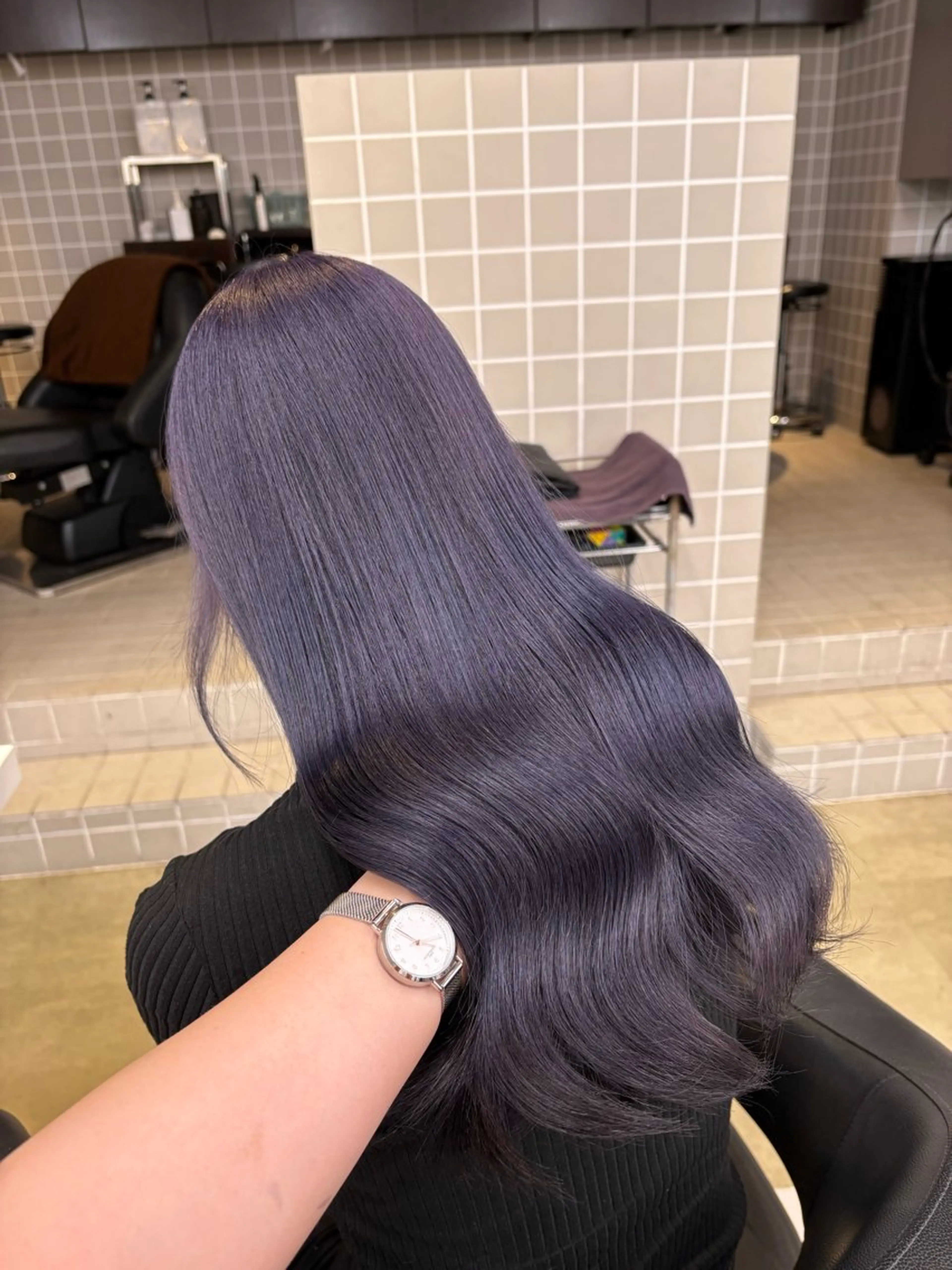 ロング ヘアカラー トリートメント ヘッドスパ ヘアセット 寒色＆ブリーチ特化 寒色MiOのヘアスタイル