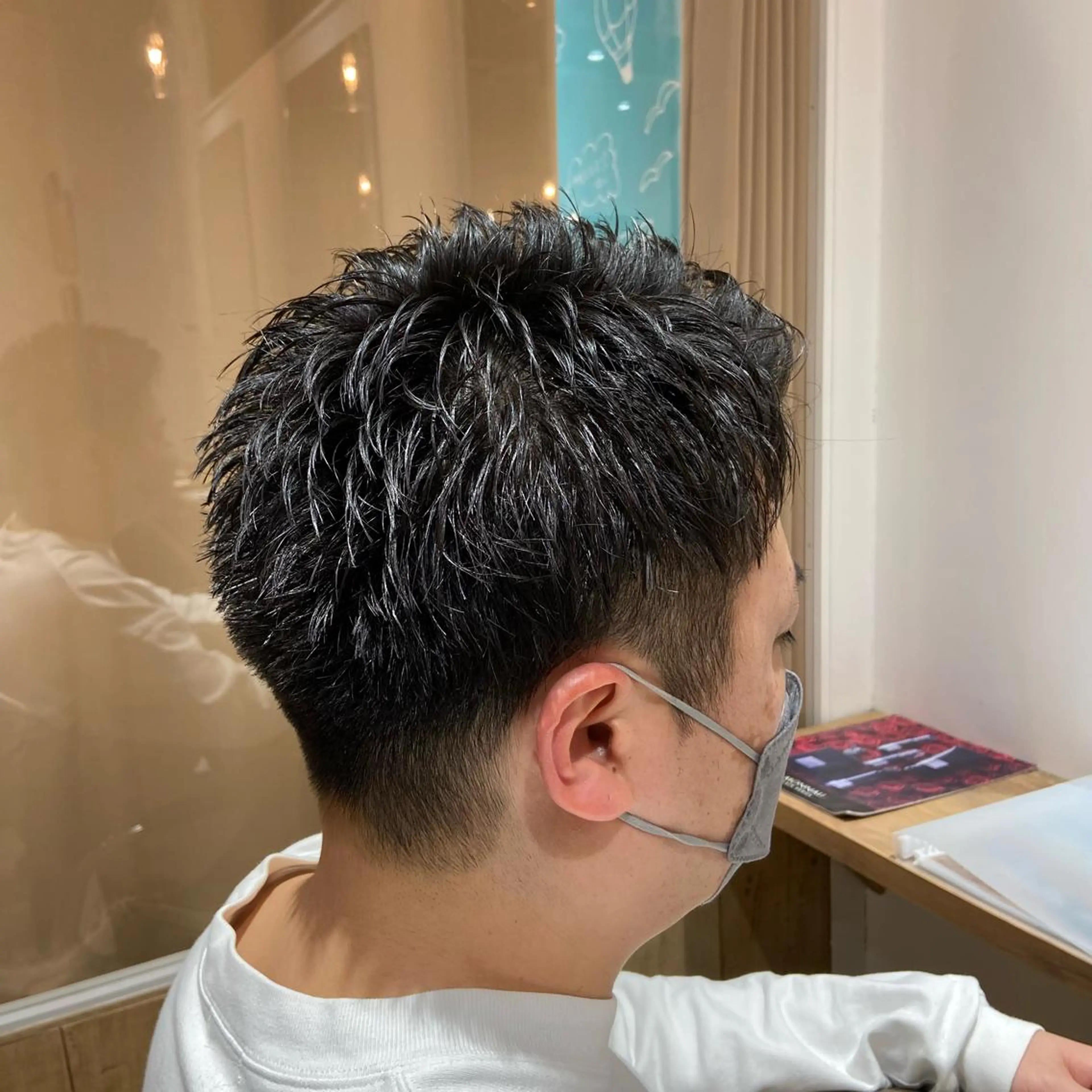 ショート あらい ゆうじろうのヘアスタイル