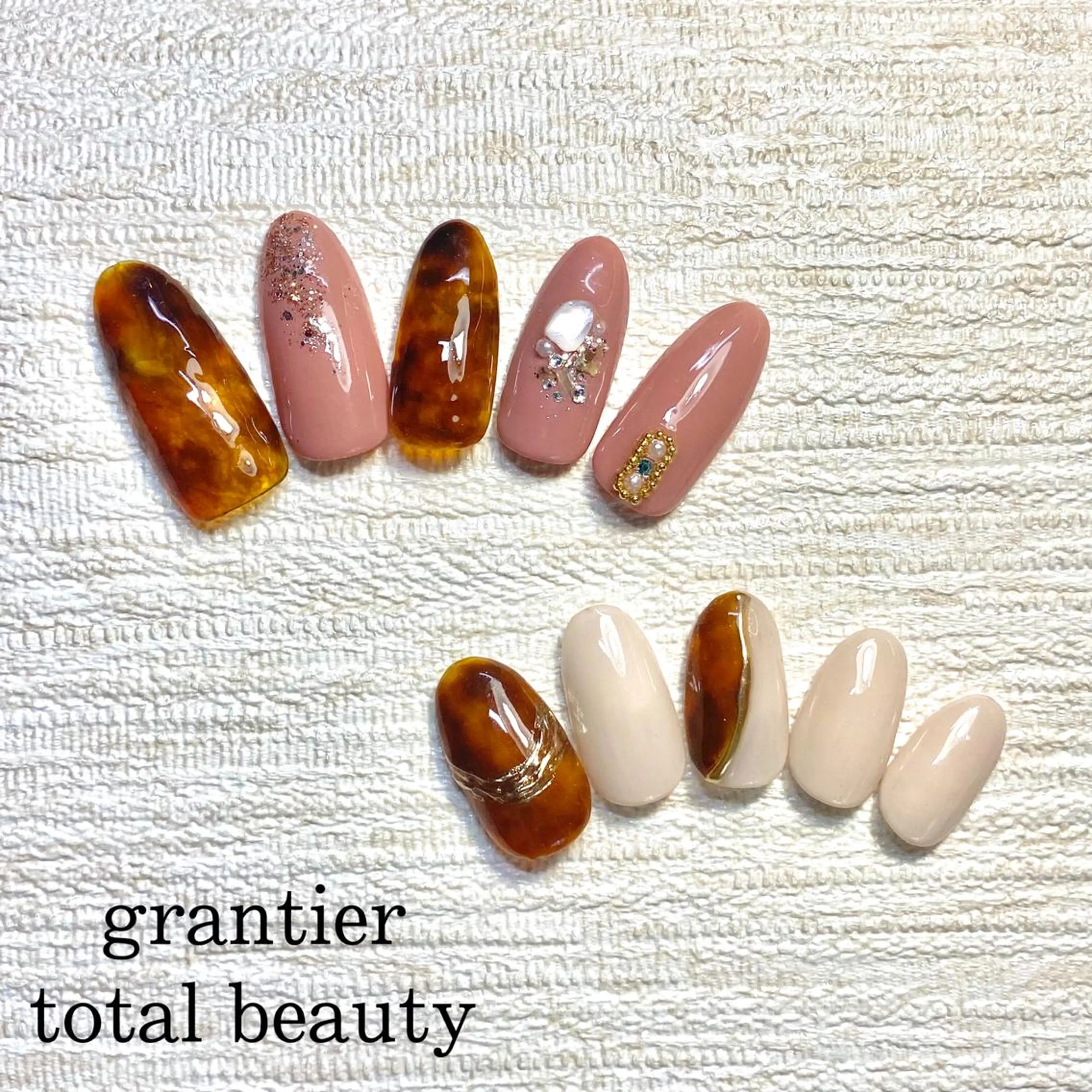 ネイル べっ甲ネイル 赤色 ハンドネイル grantier beautyのネイルデザイン