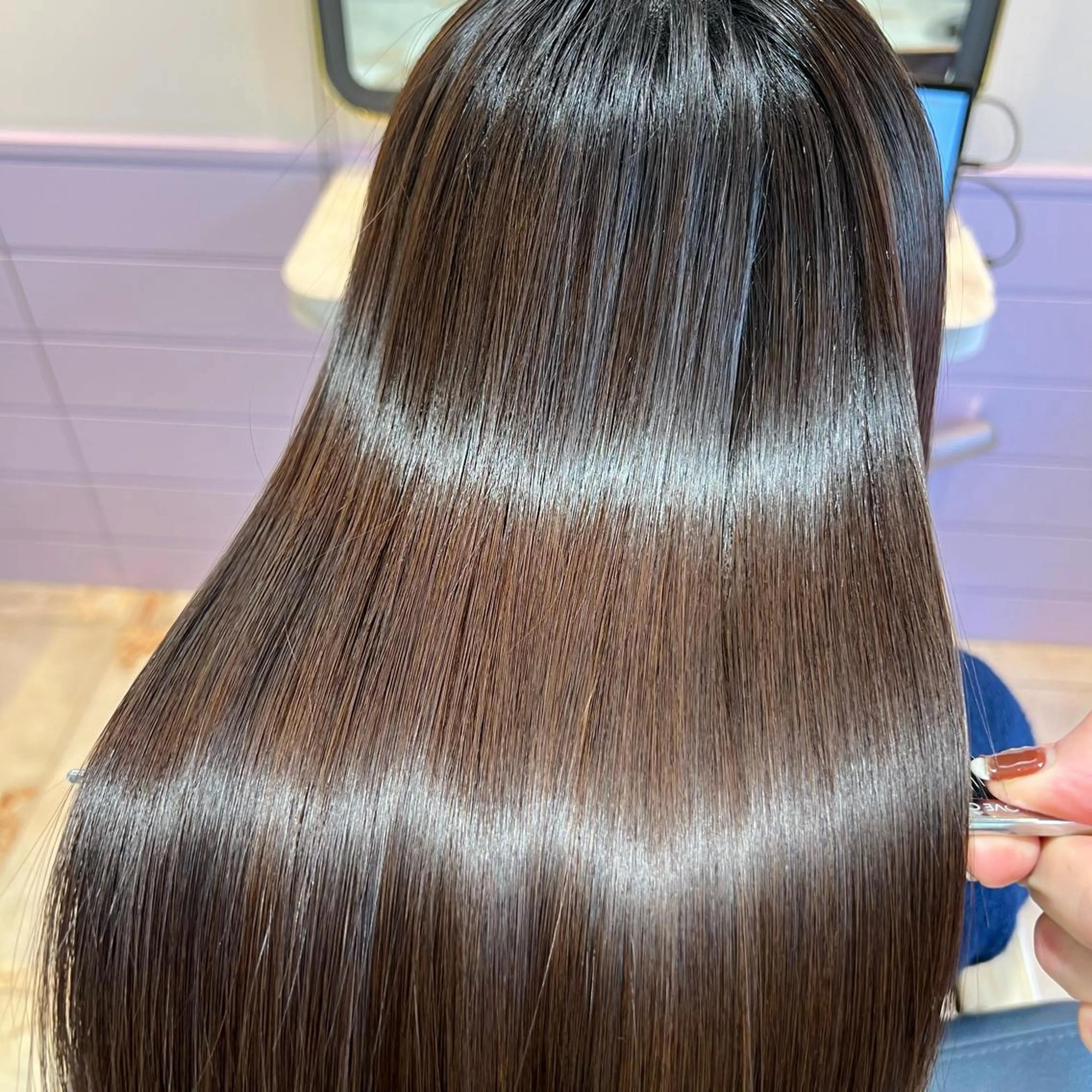 セミロング 髪質改善✨石塚 真梨奈のヘアスタイル