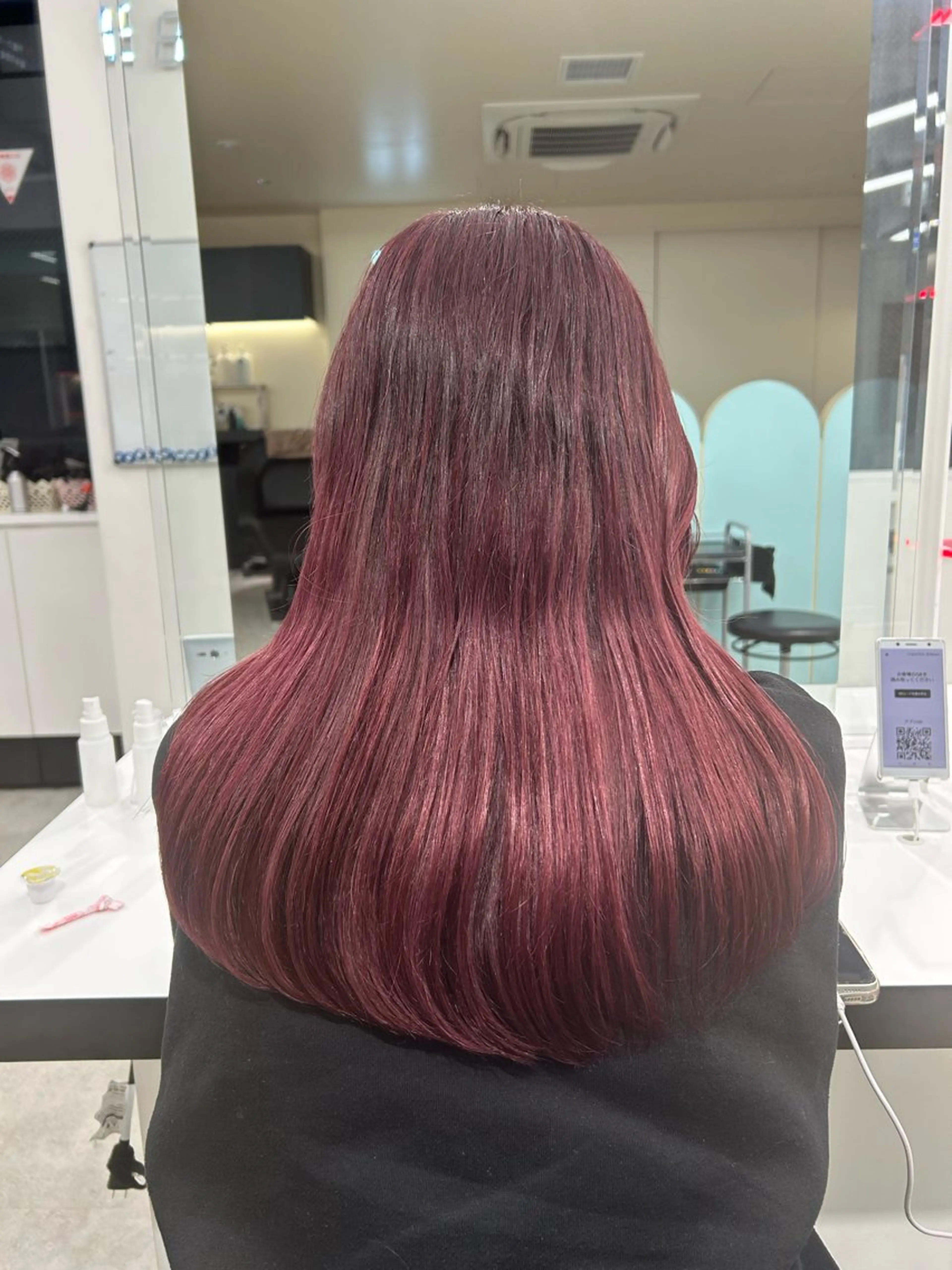 ロング カラー エフェクトブリーチ／ レイヤーカット／翔のヘアスタイル