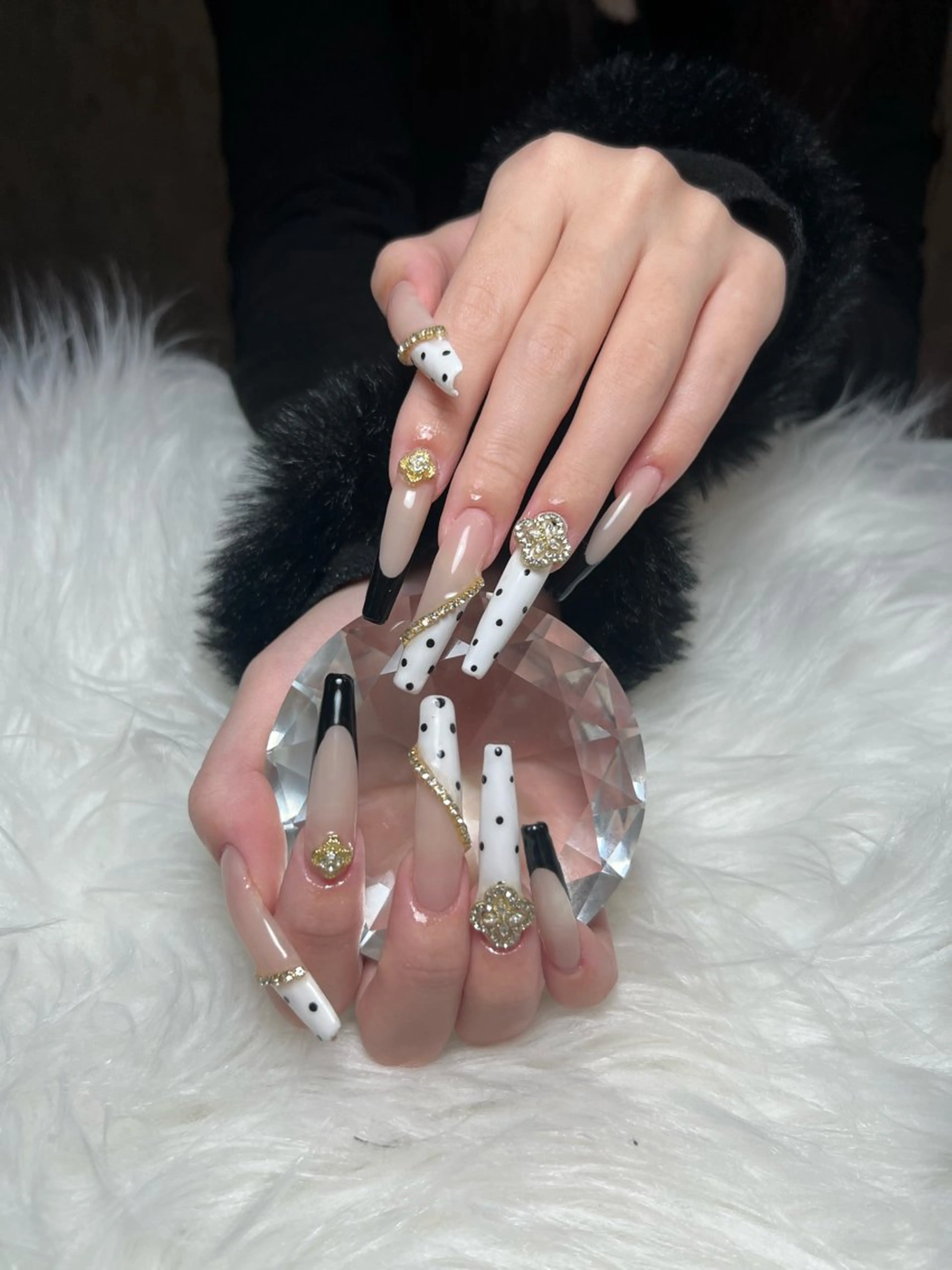 💚自店オフ込  ハンドネイル 長さだし(チップ) パーツ付け放題の写真