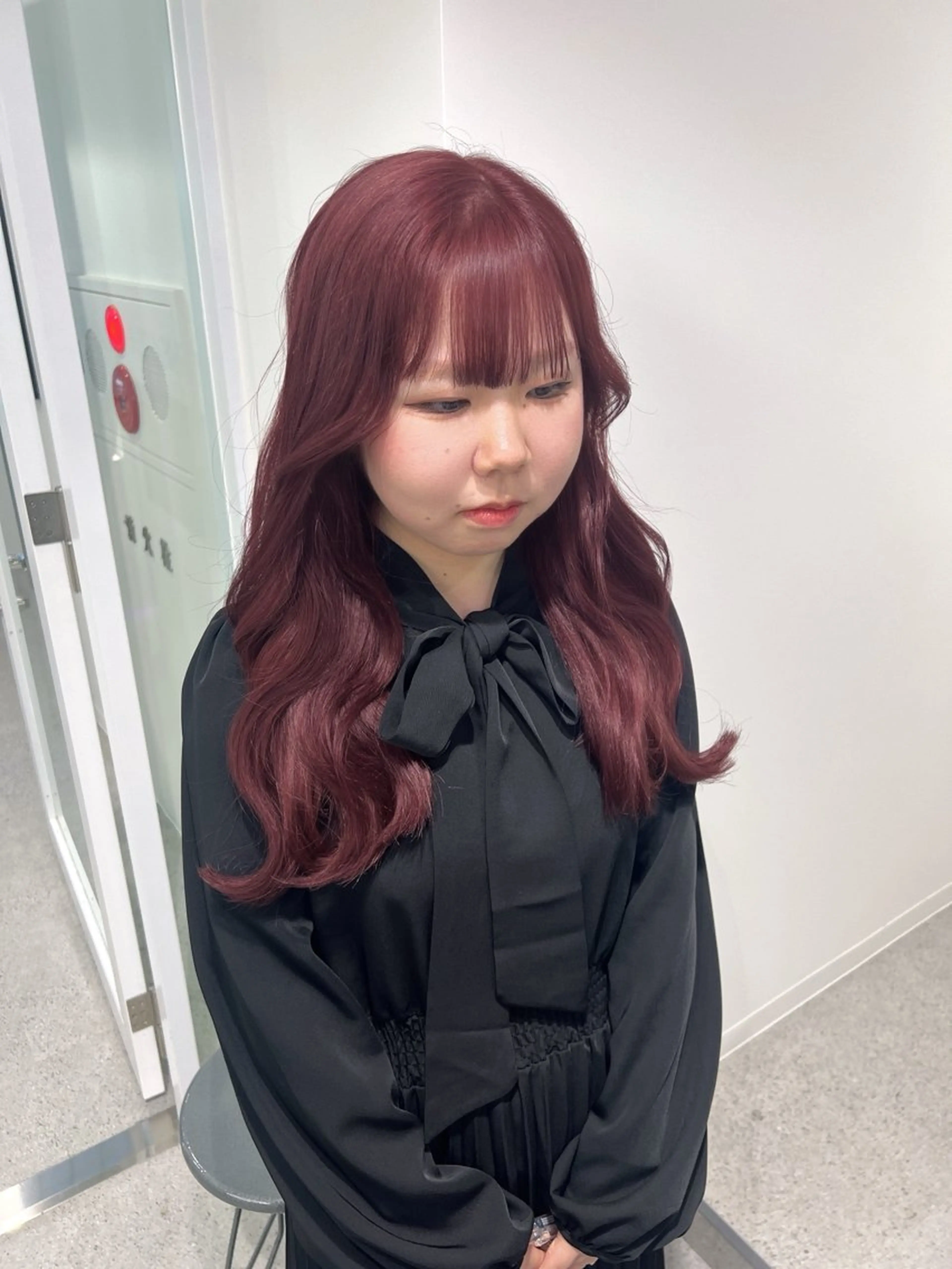 ロング カラー ヘアカラー 暗髪🩶ラベンダー/ ブルー/ユウナ🤍のヘアスタイル