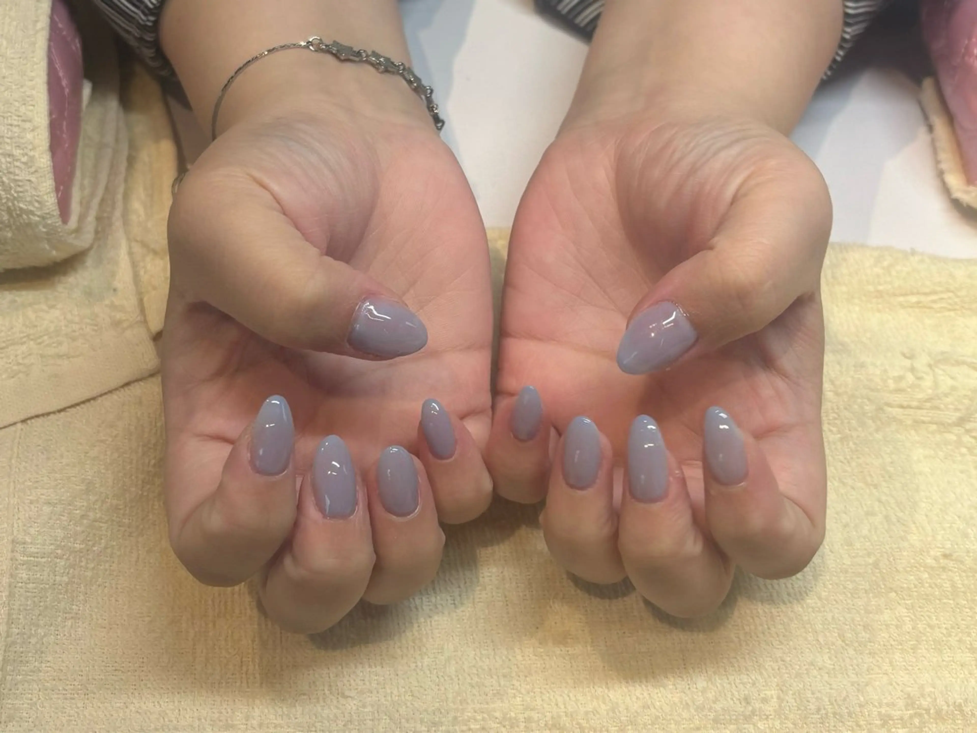 ネイル 関野 彩加のネイルデザイン