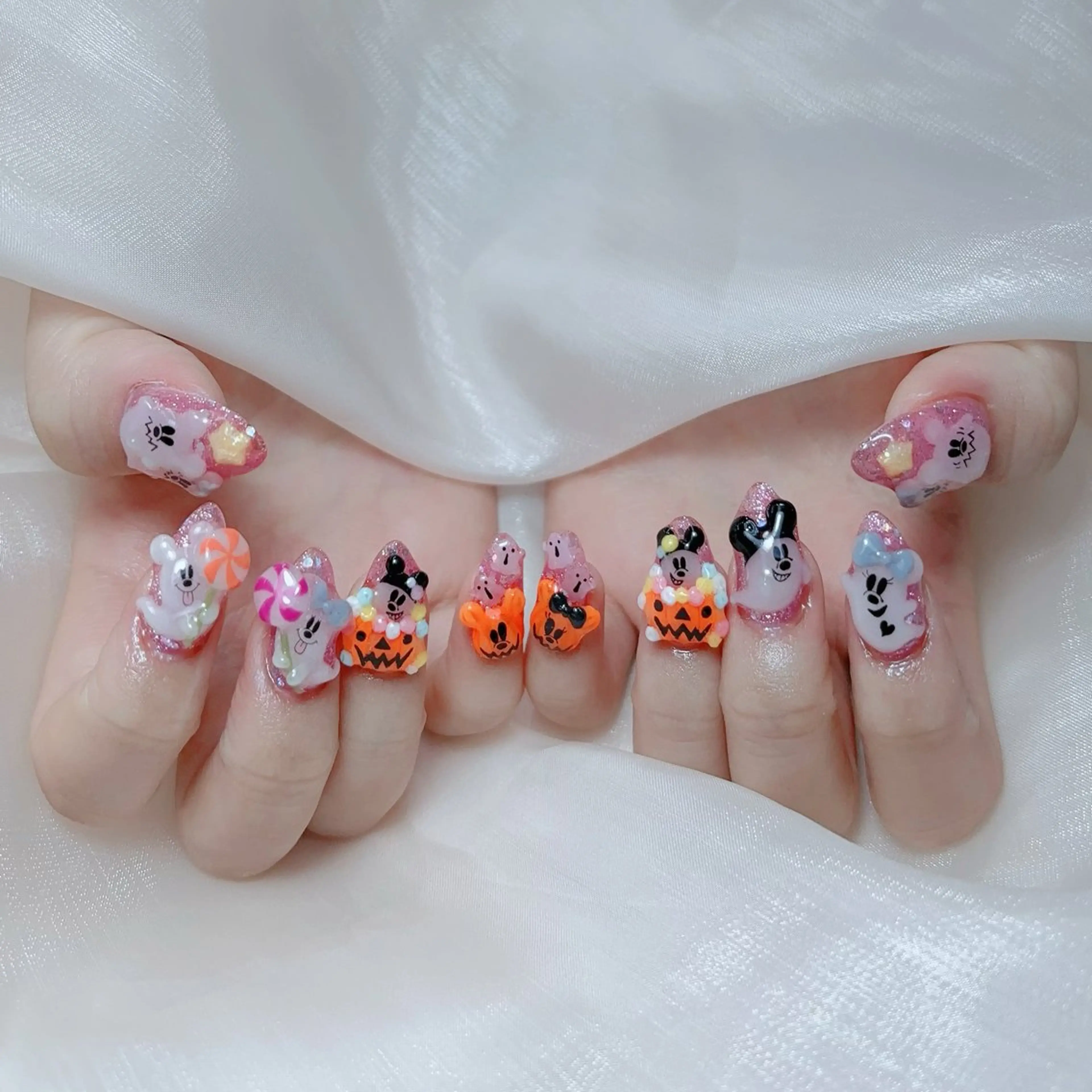 ネイル ハート 韓国ネイル 夏ネイル ワンホンネイル ハンドネイル Melody Nail所属・Melody  3D/スカルプ専門店のネイルデザイン