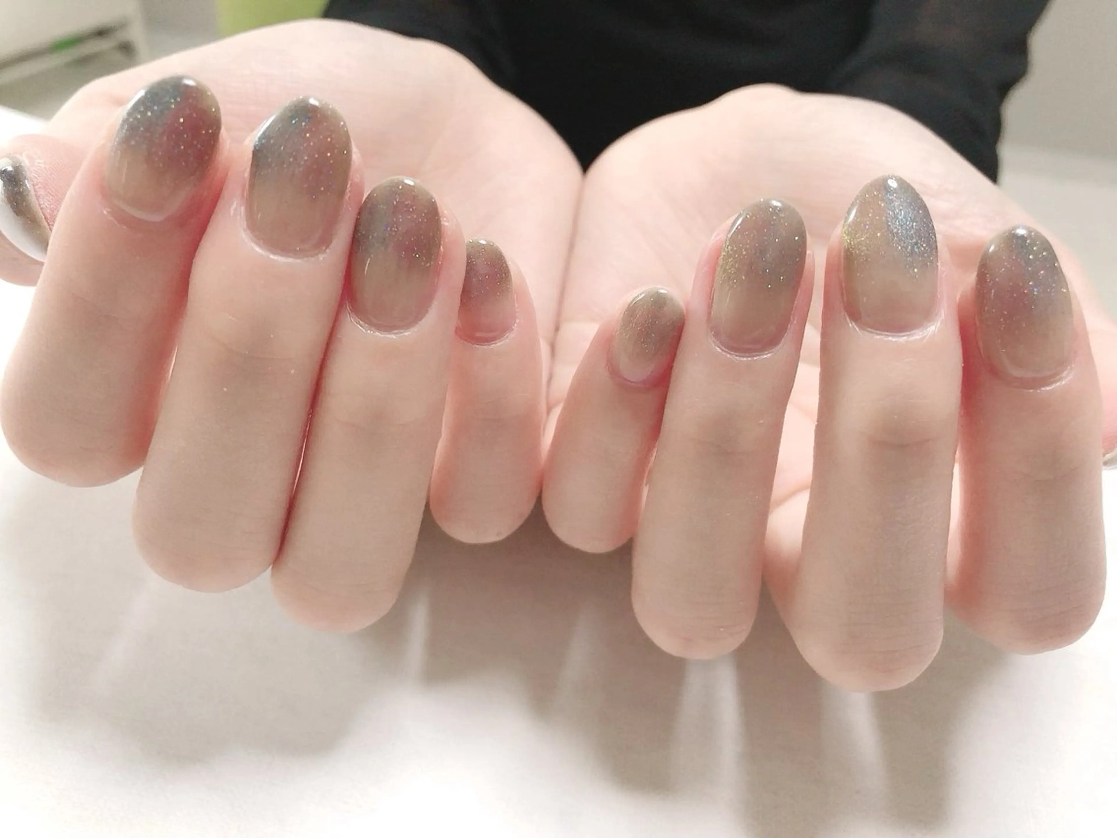 ネイル mano nella mano所属・mano nella manoのネイルデザイン