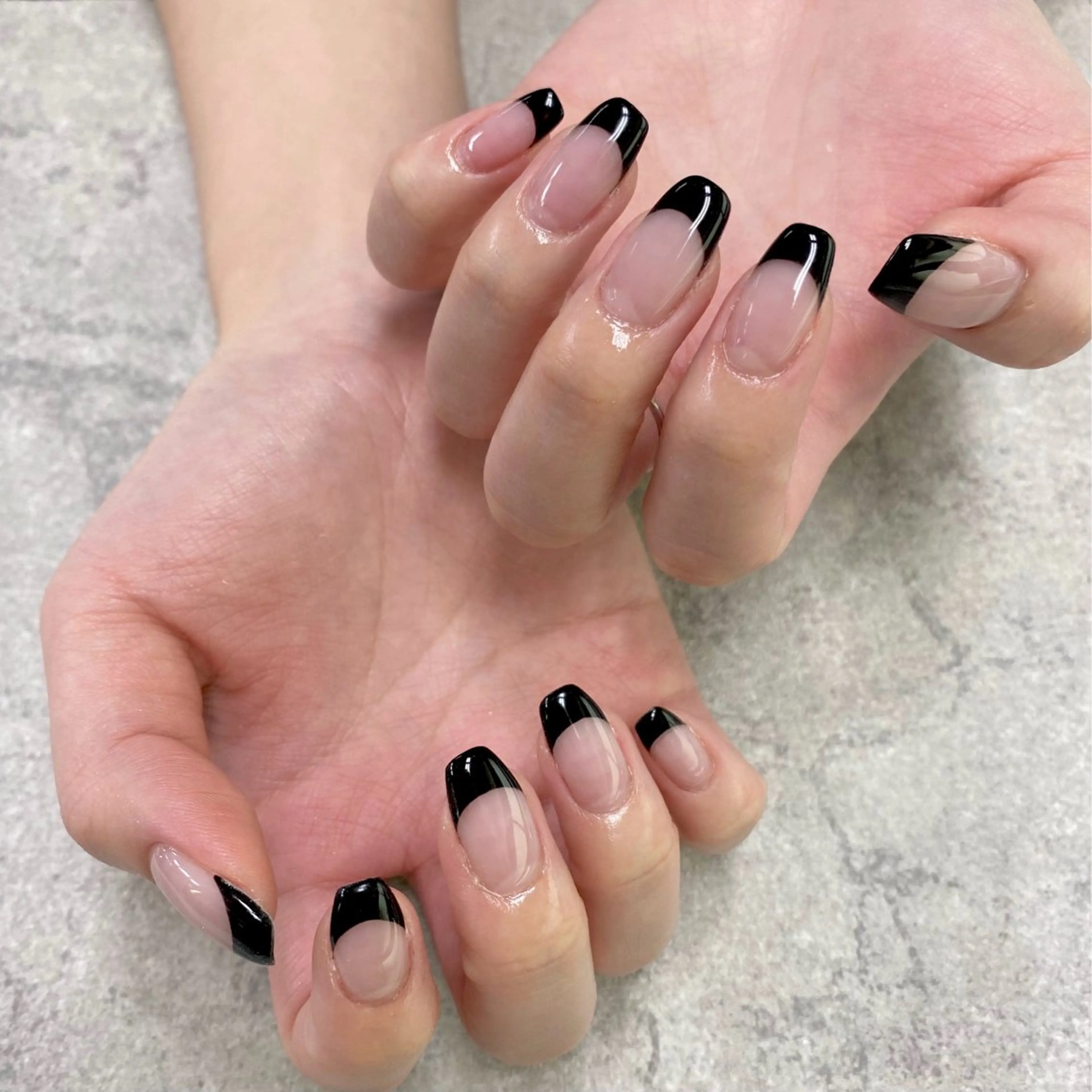 【ハンドオフなし】 ★カラーグラデーションorフレンチ★色変更可🍒の写真