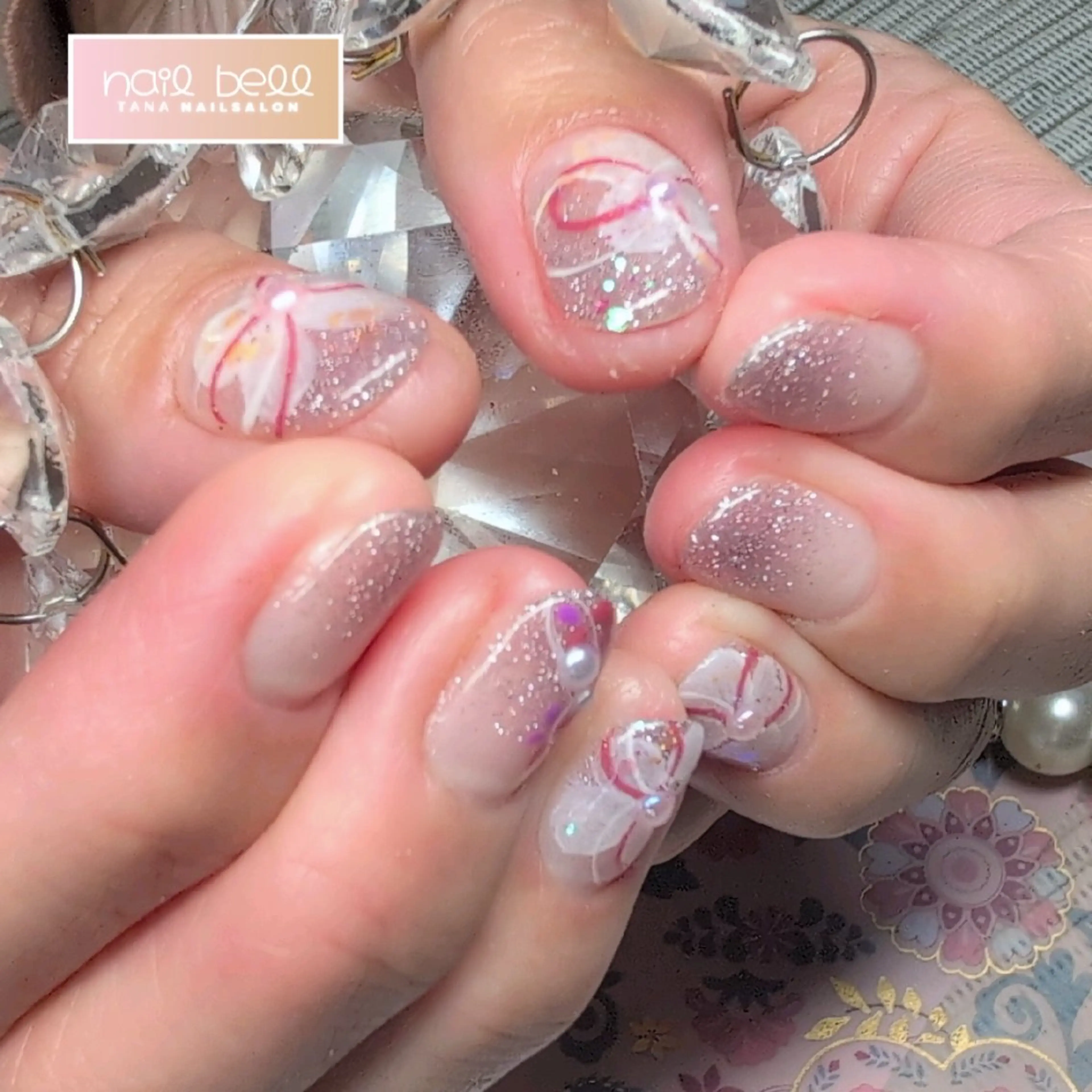 ネイル 占いができるネイルサロン「ネイルベル」所属・さいとう りなのネイルデザイン