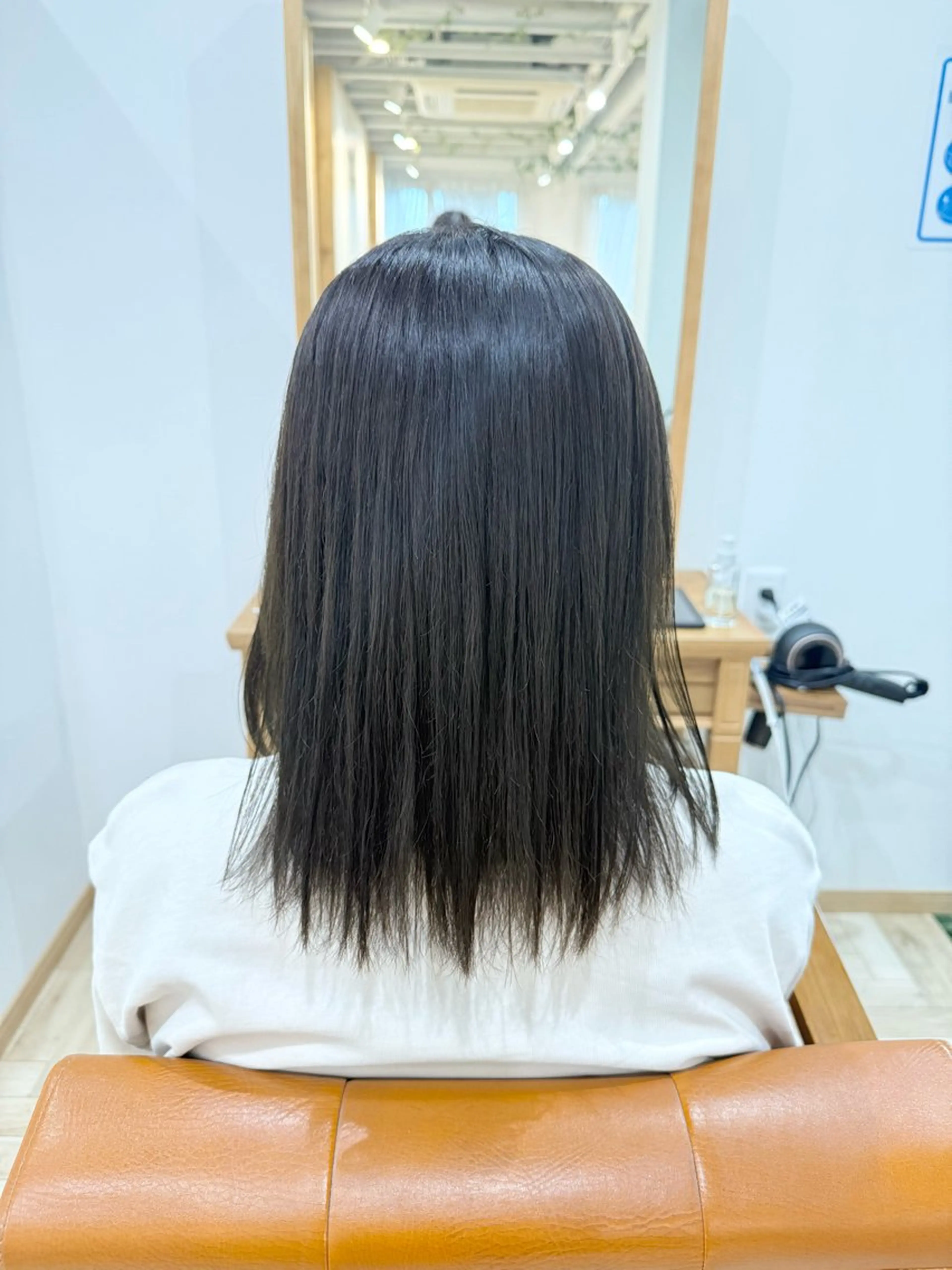 カラー ヘアカラー 髙崎 璃音のヘアスタイル