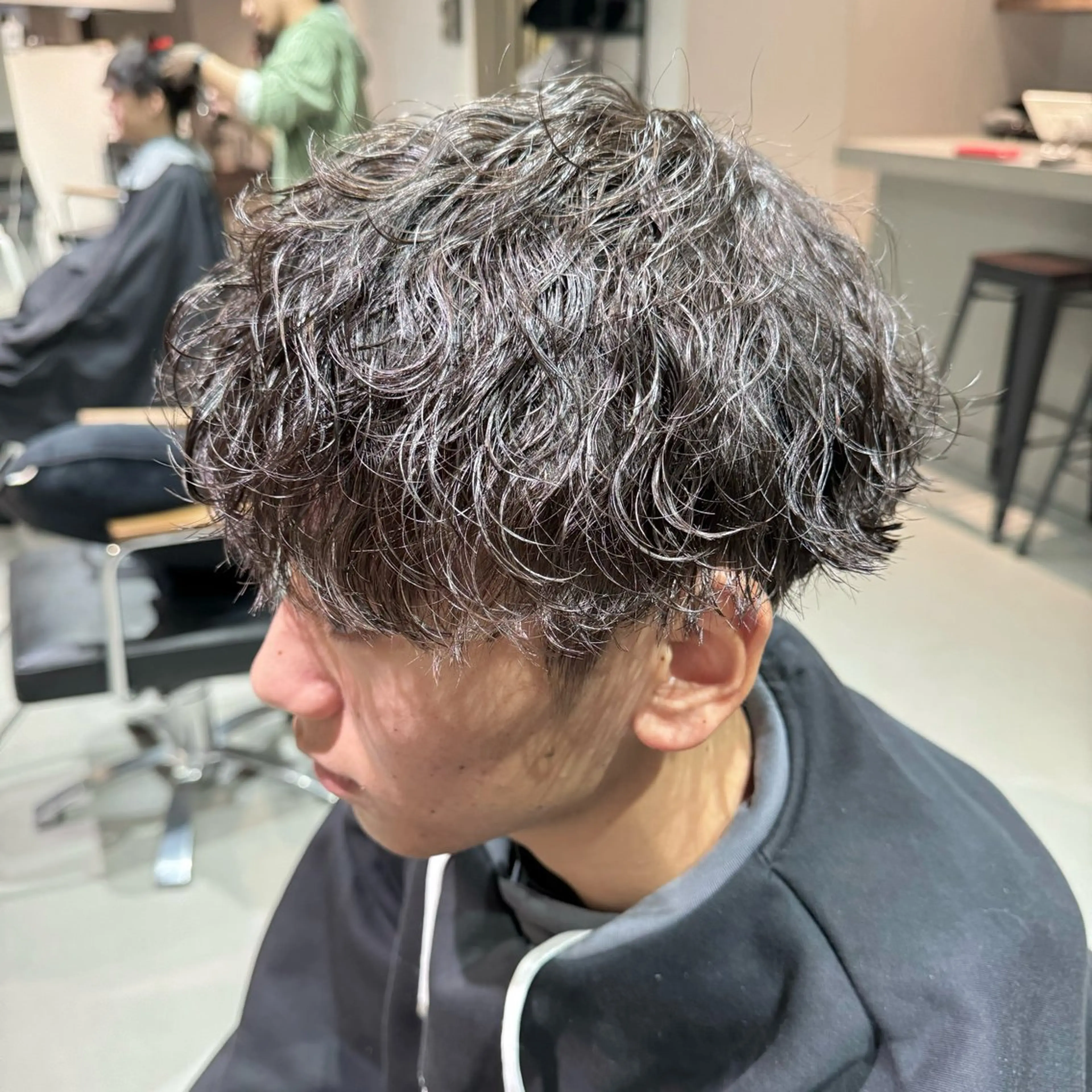 ショート パーマ メンズ iss所属・メンズ/パーマ特化 /波巻き/林洋平のヘアスタイル