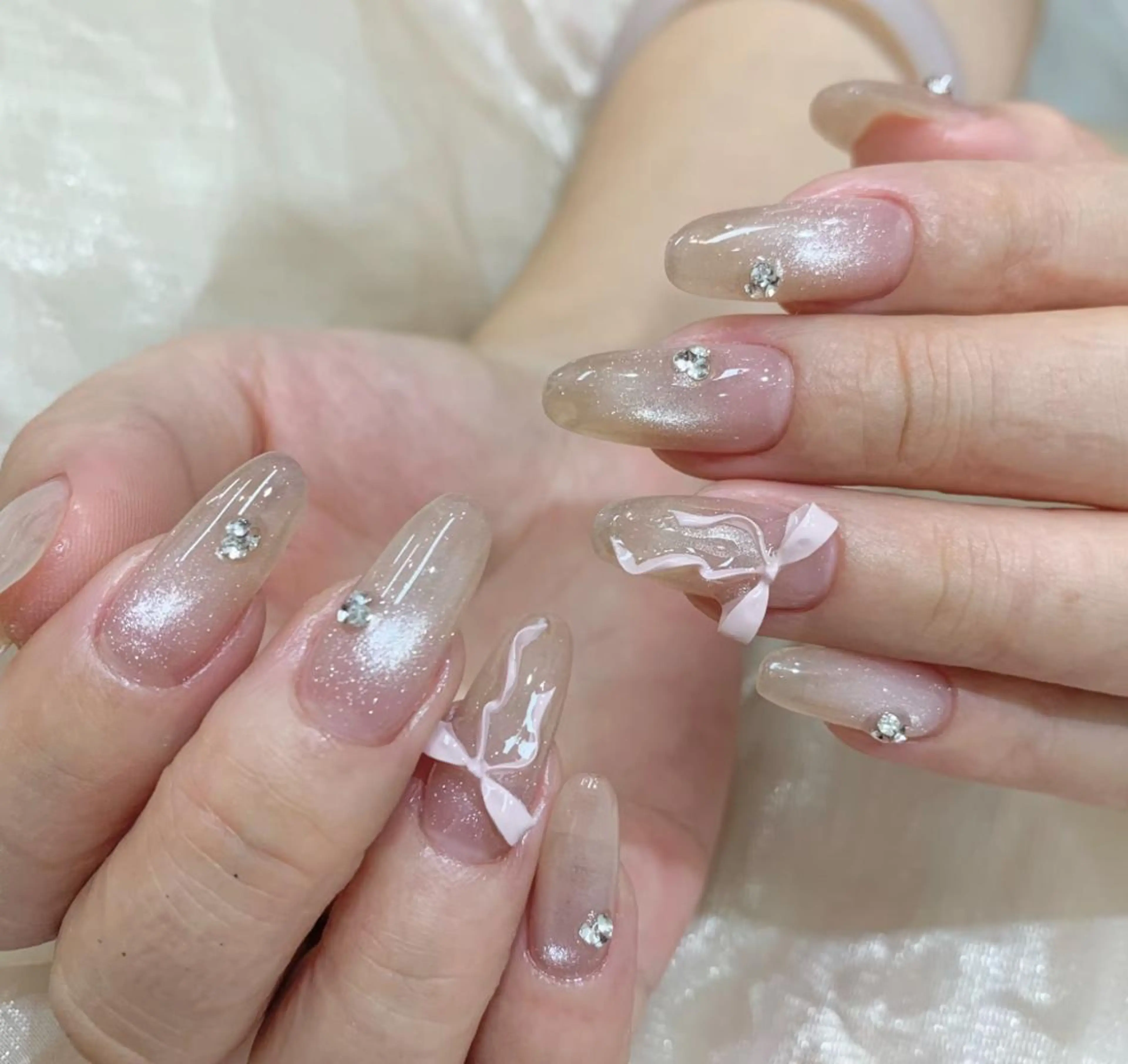 ネイル ハンドネイル 🎀 Ayaka_nailのネイルデザイン