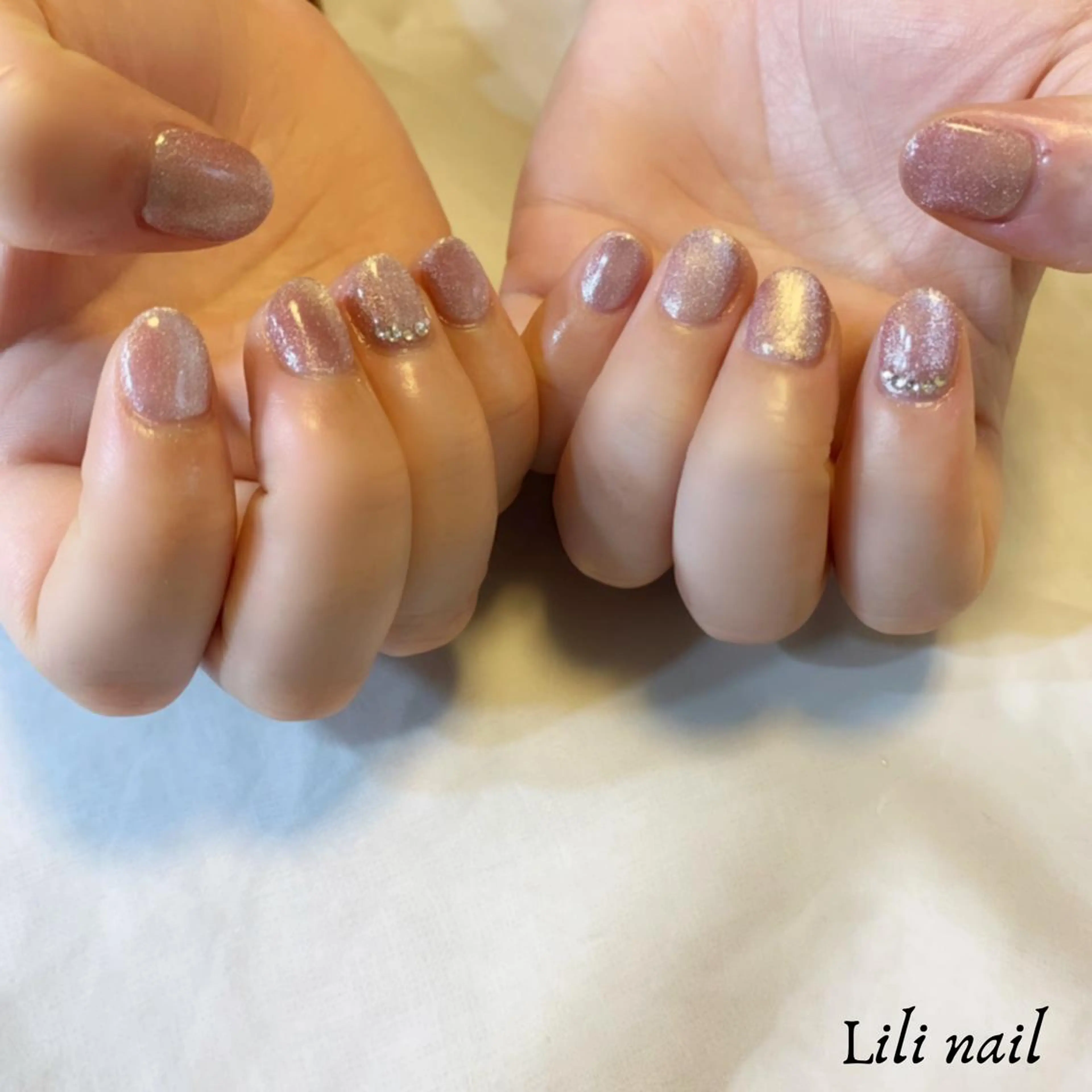 ネイル マグネットネイル ハンドネイル Lili beauty salon所属・Lilibeauty salonのネイルデザイン