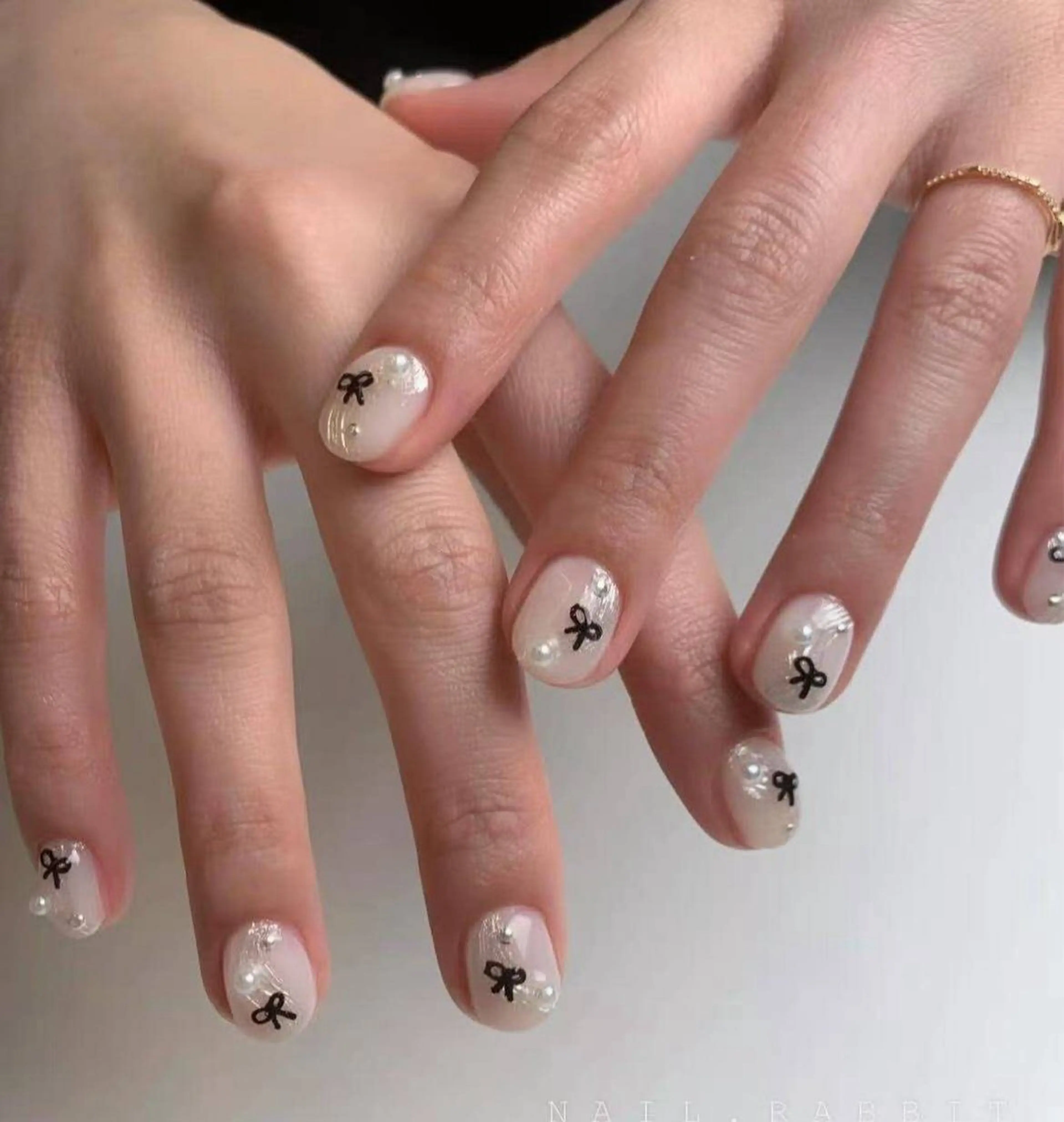 ネイル オーロラネイル フラワーネイル フットネイル フレンチネイル ジェルネイル ハンドネイル BabyYouMi nailのネイルデザイン