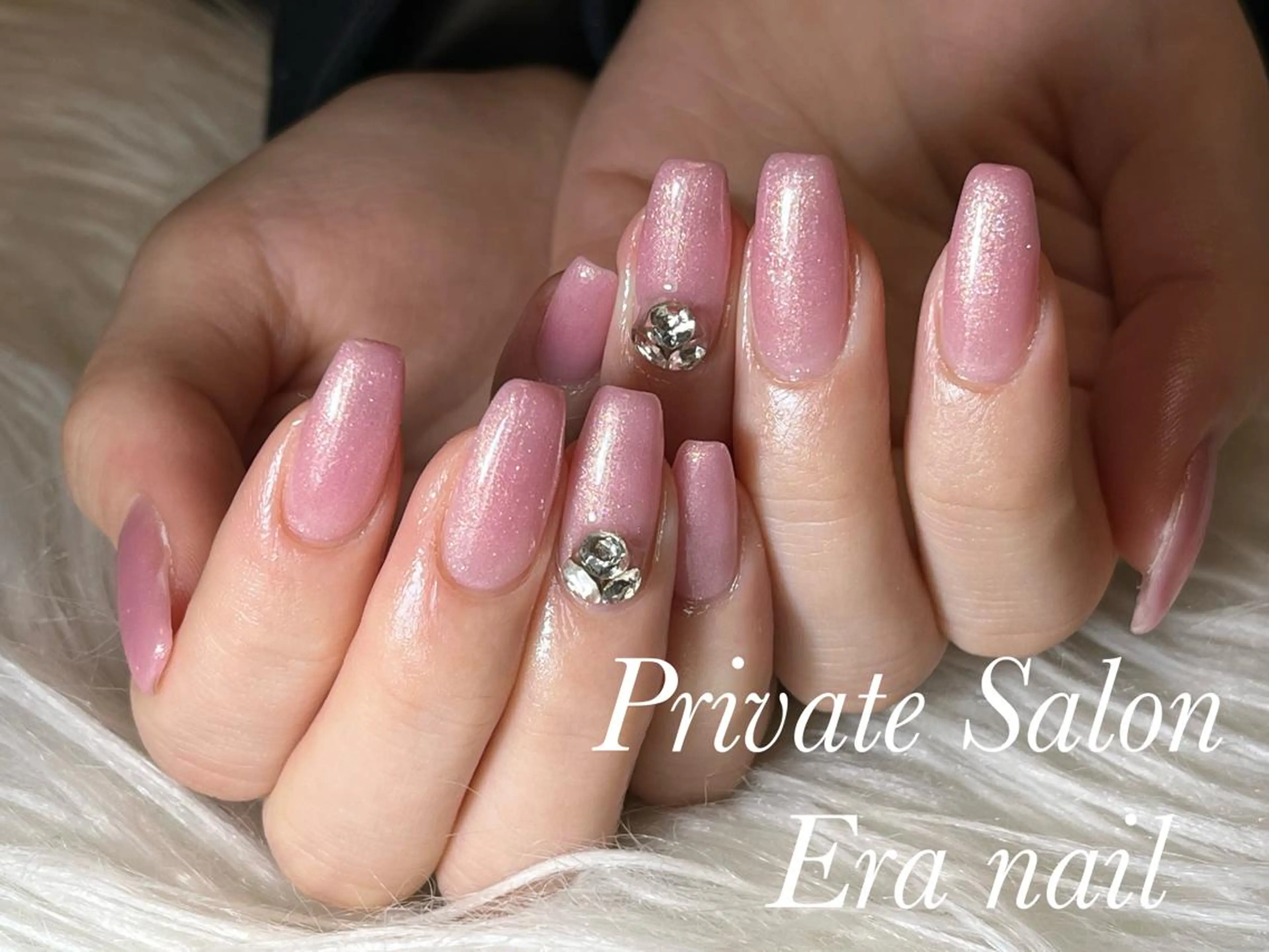 ネイル ワンカラーネイル ストーンネイル ハンドネイル Era nailのネイルデザイン