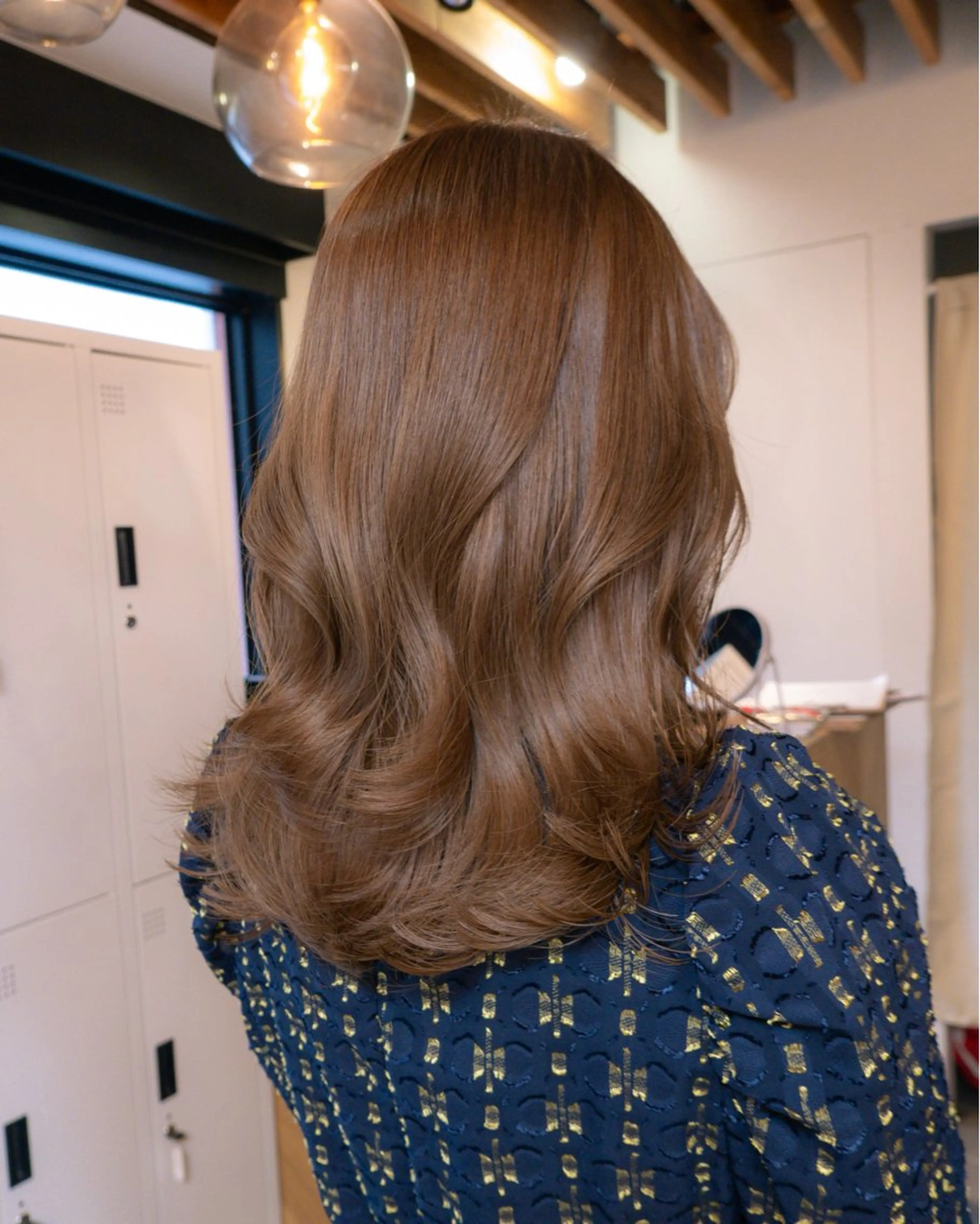 セミロング カラー カット ヘアカラー 韓国レイヤー　船橋 徒歩5分/小川友美のヘアスタイル