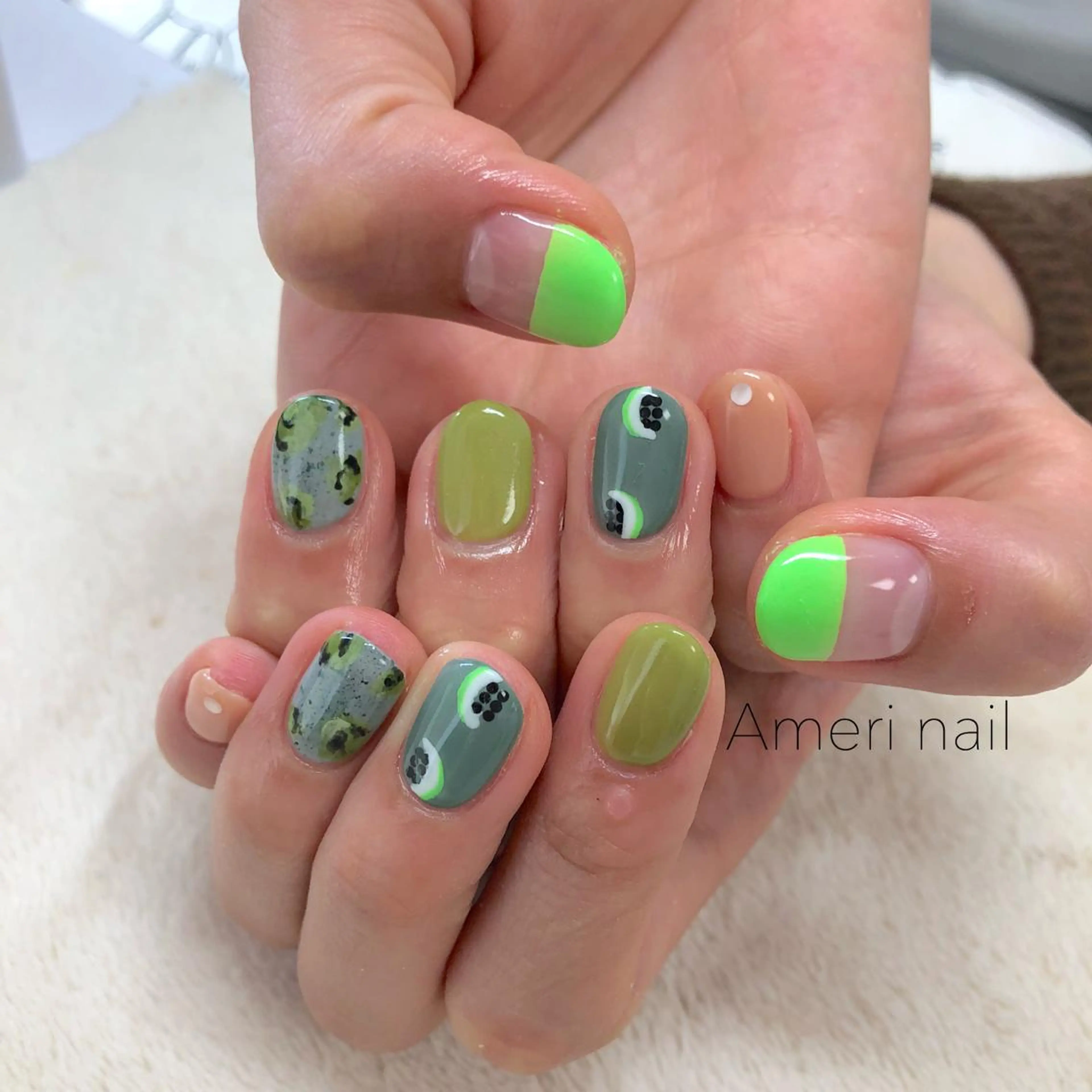 ネイル ハンドネイル nailist TOMOのネイルデザイン